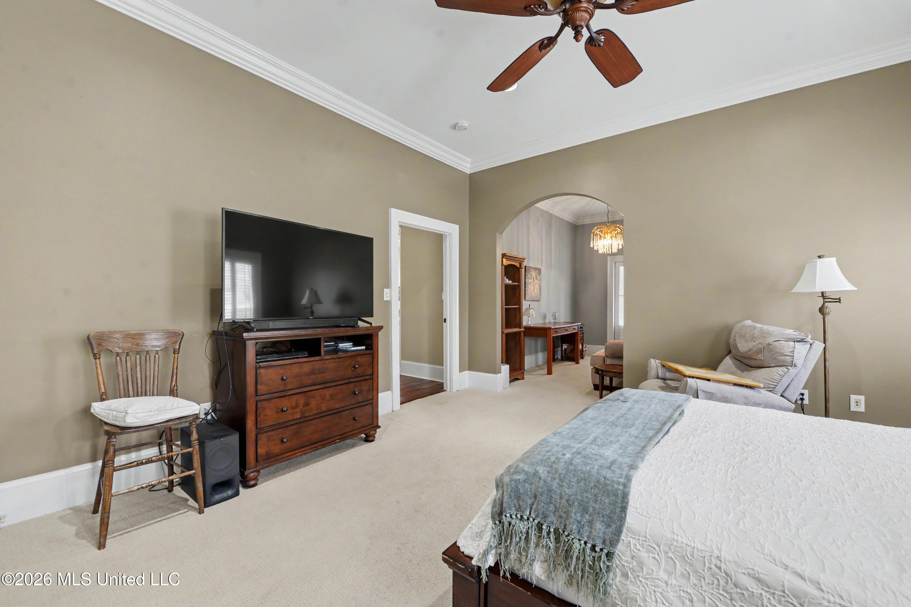 2407 Washington Avenue Property Photo 17