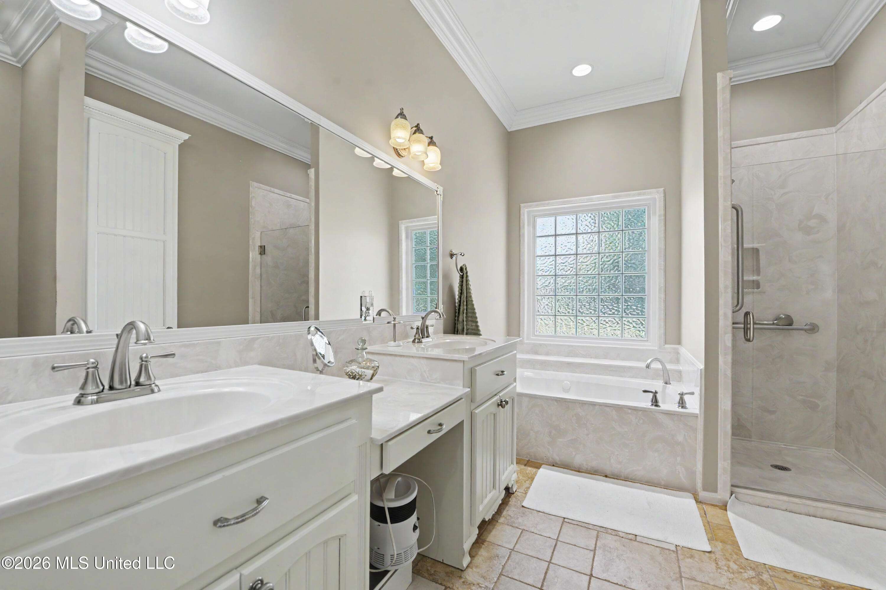2407 Washington Avenue Property Photo 19