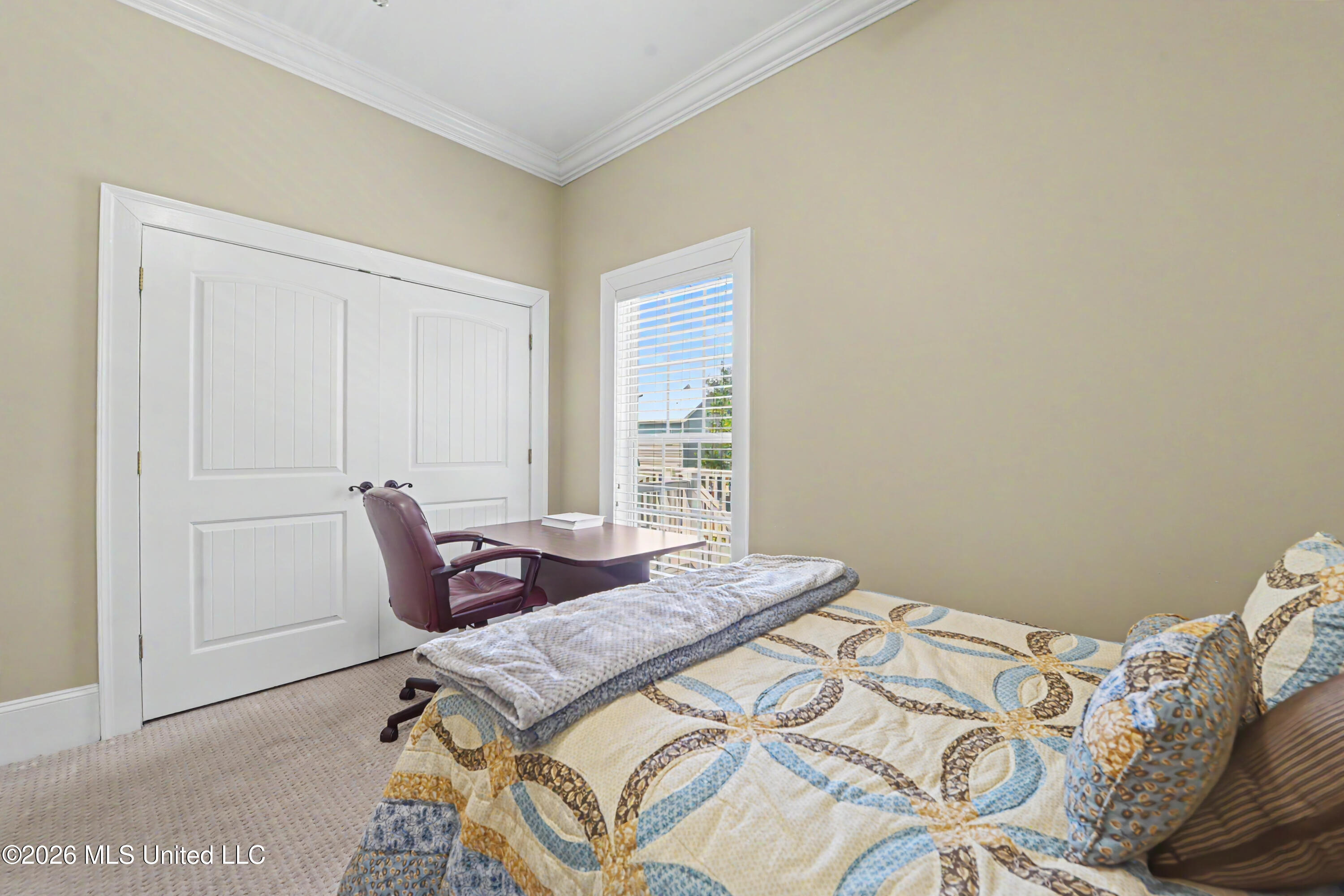 2407 Washington Avenue Property Photo 23