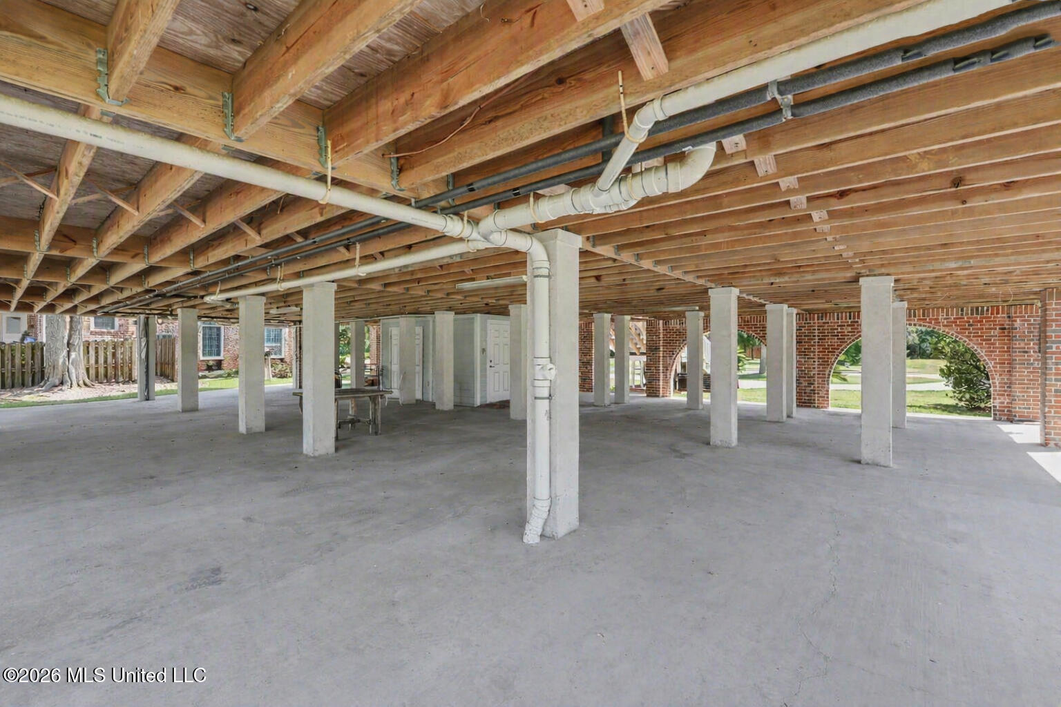 2407 Washington Avenue Property Photo 27