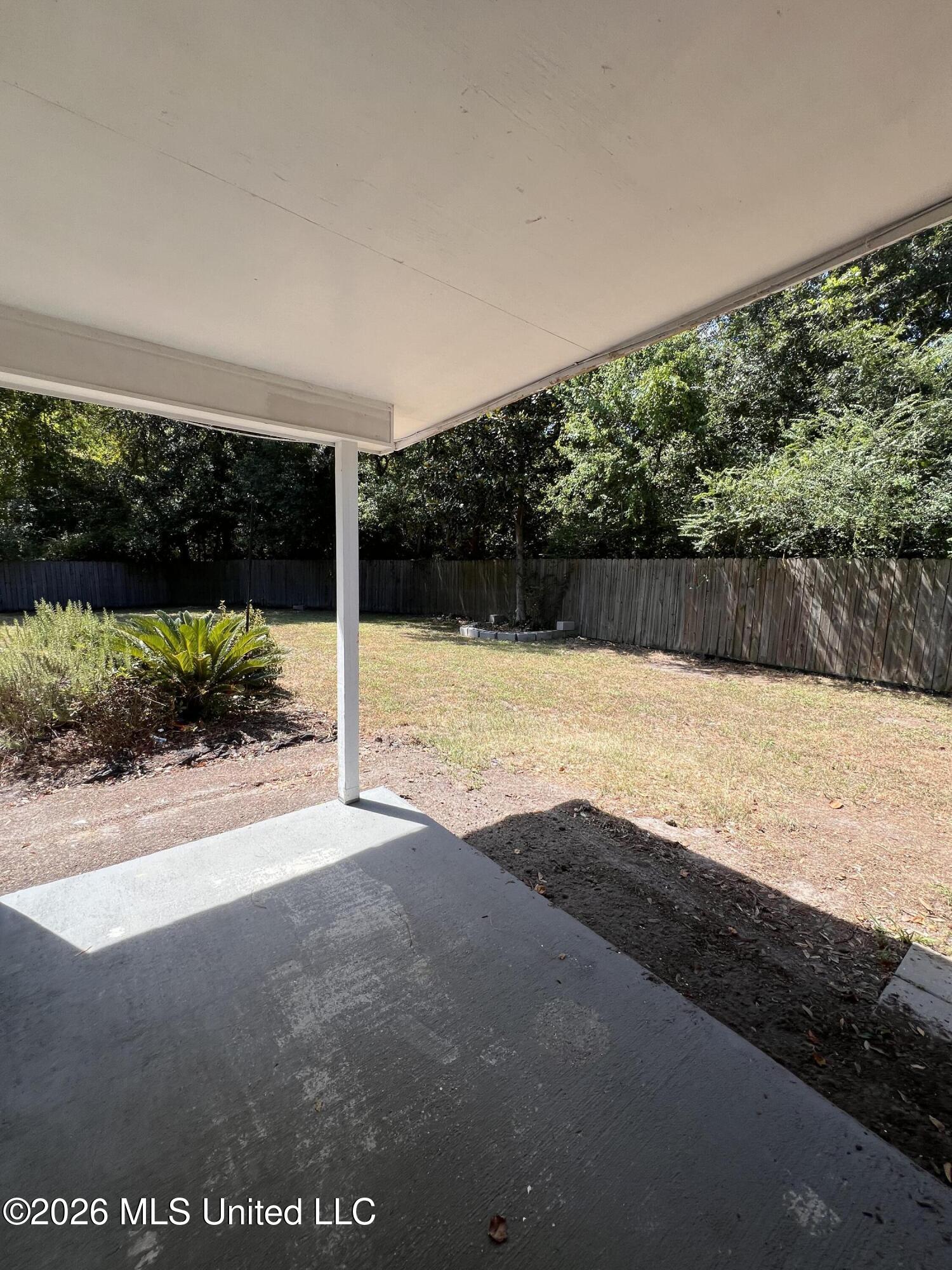 802 Augustine Drive Property Photo 17