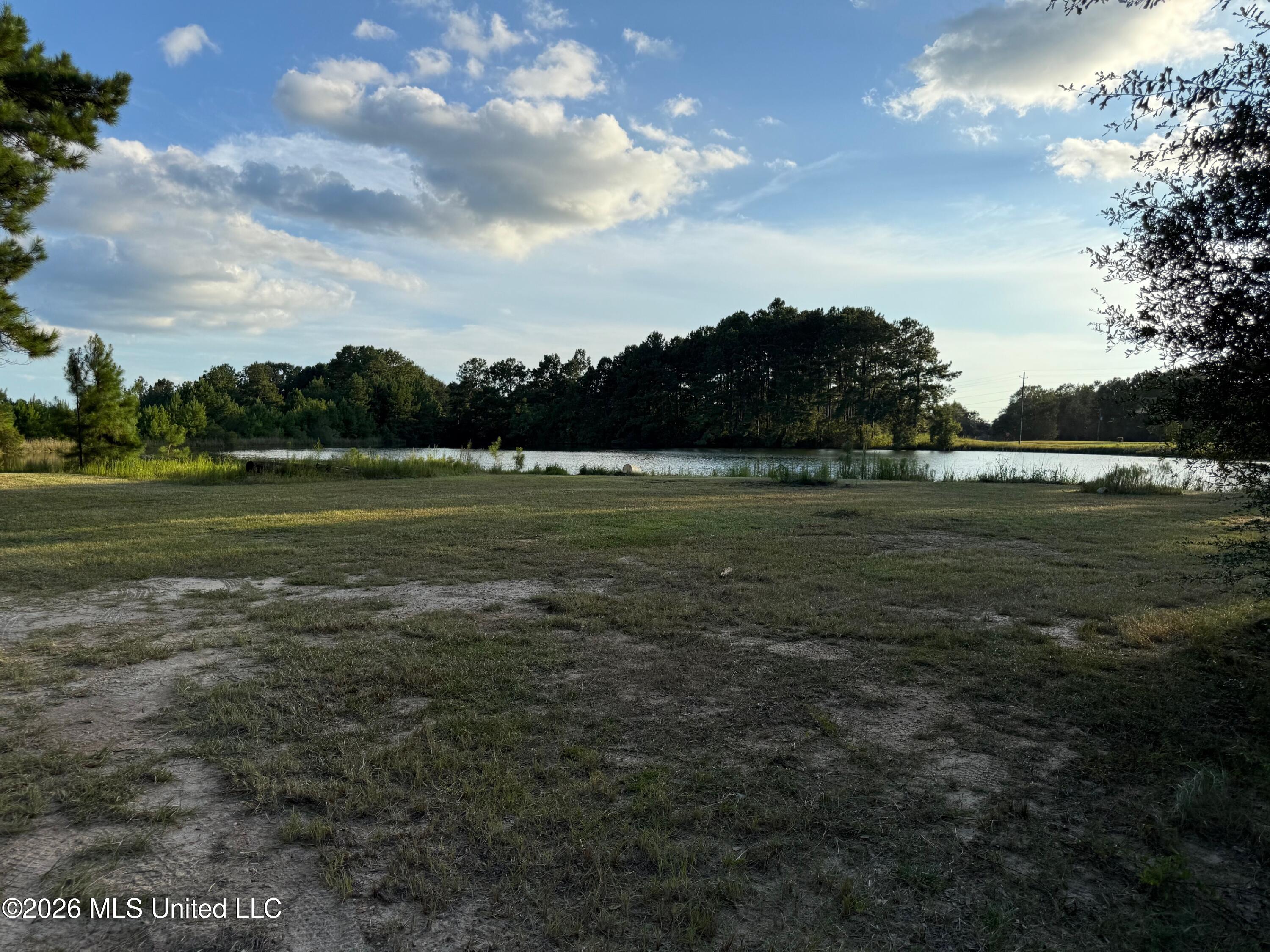 2895 Silver Run Road Property Photo 3