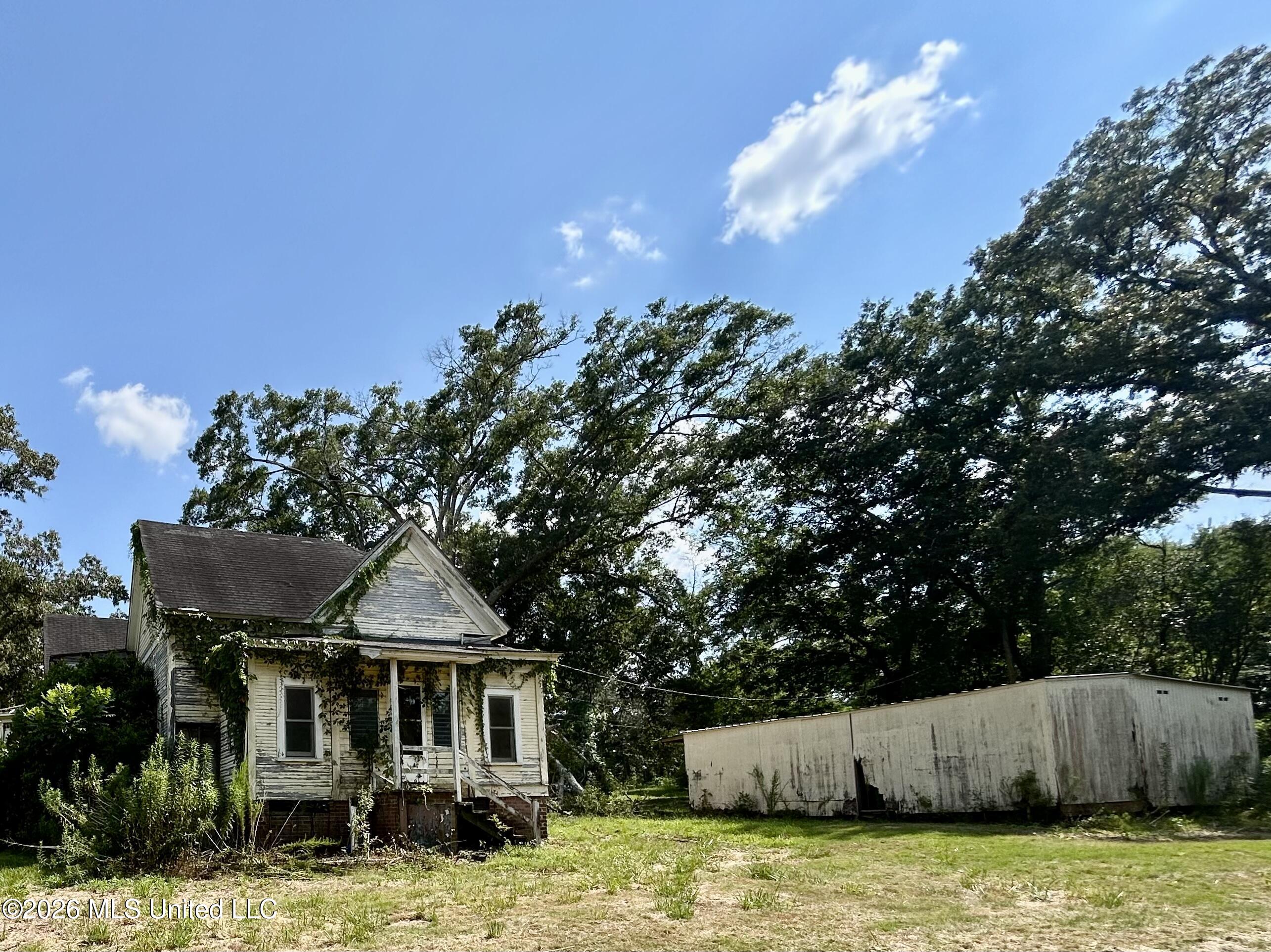 21 Holmes Street Property Photo 4