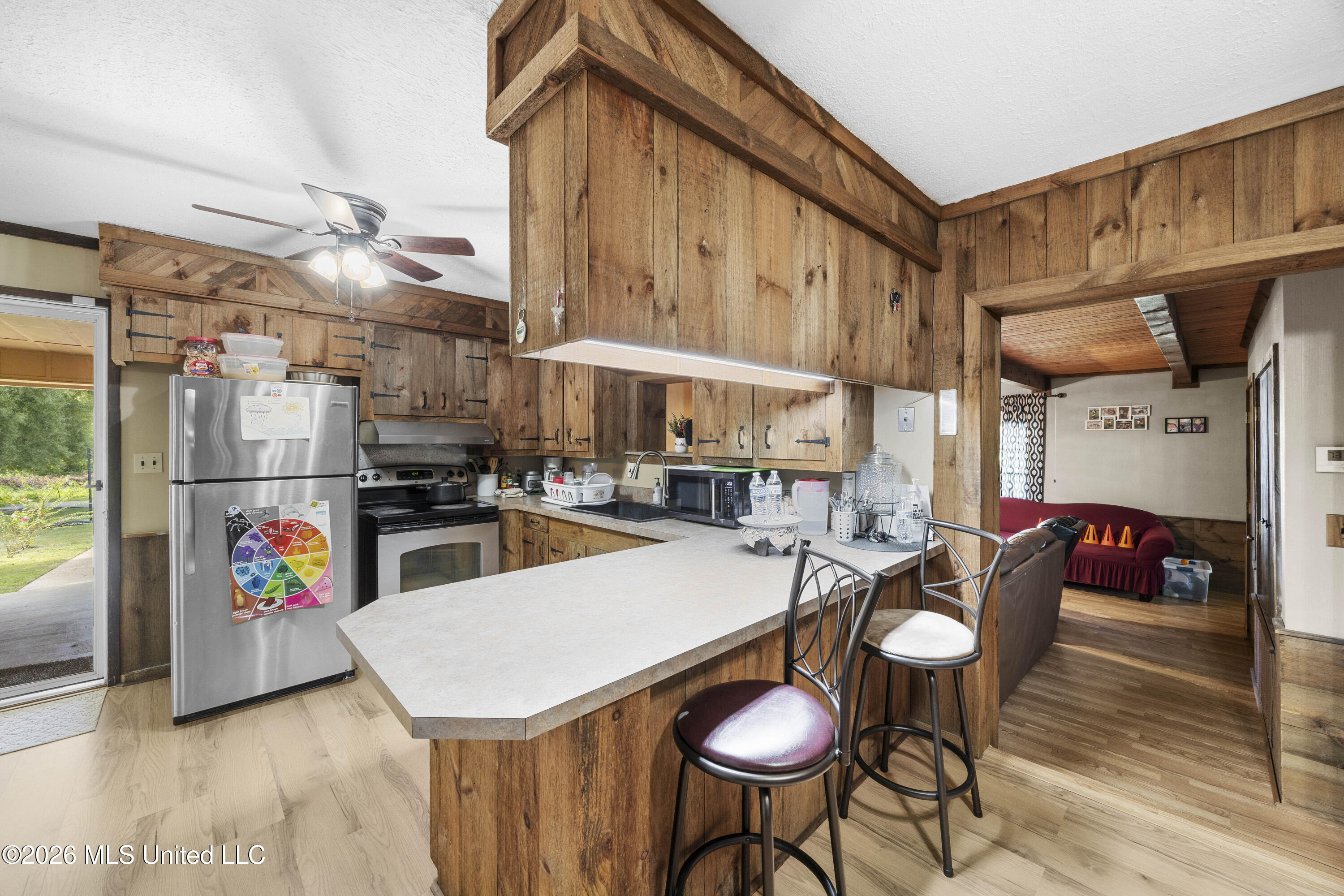 1712 S Little River Road Property Photo 2