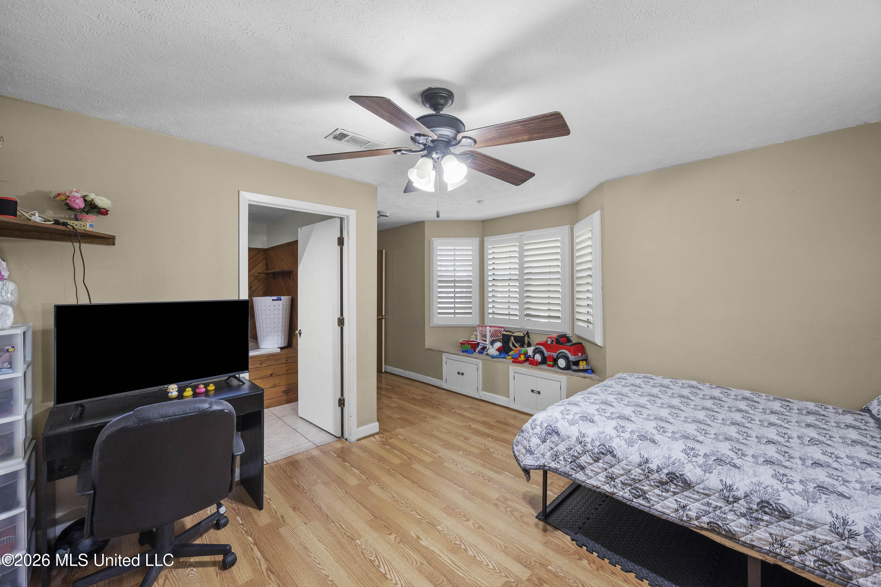 1712 S Little River Road Property Photo 10