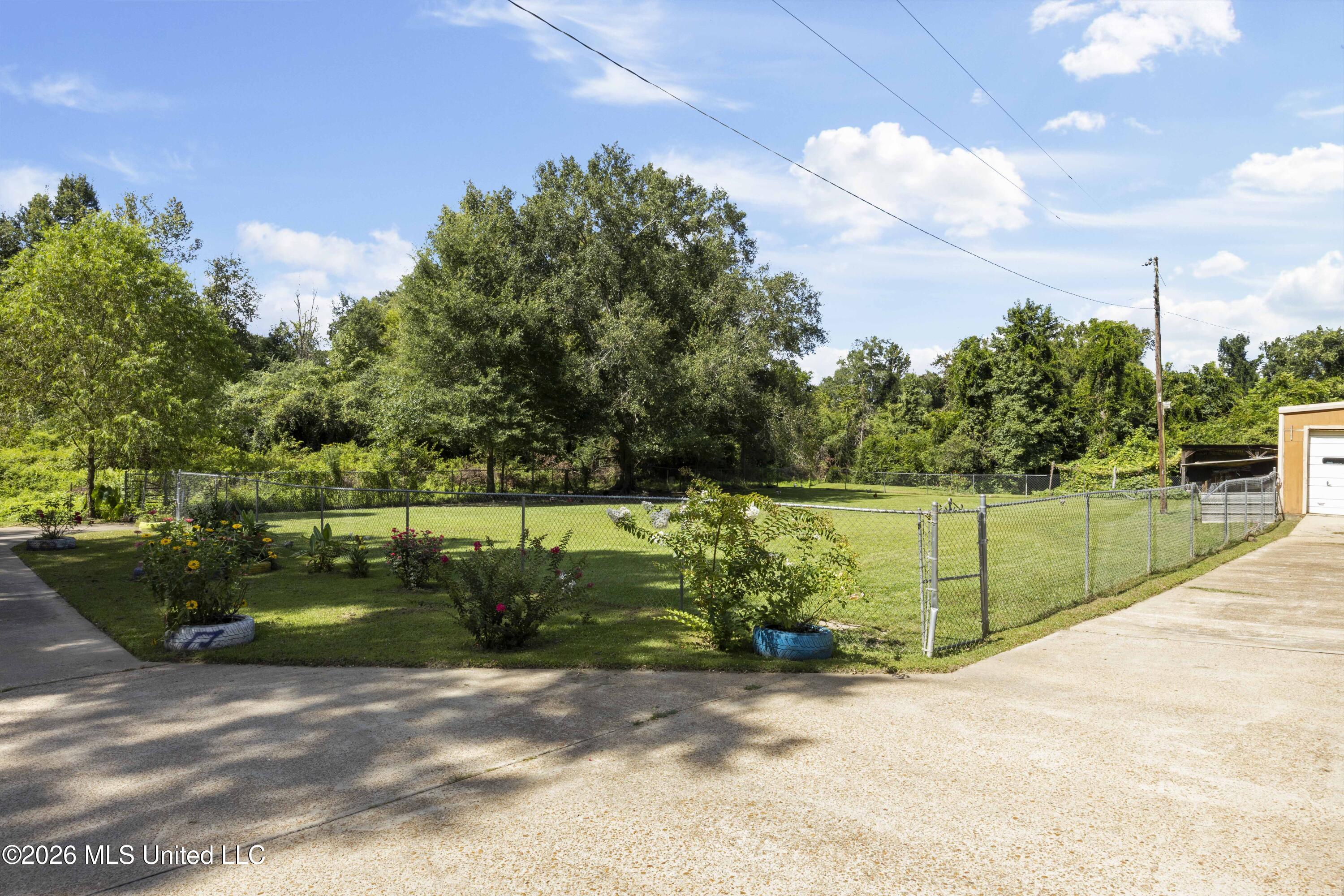 1712 S Little River Road Property Photo 19