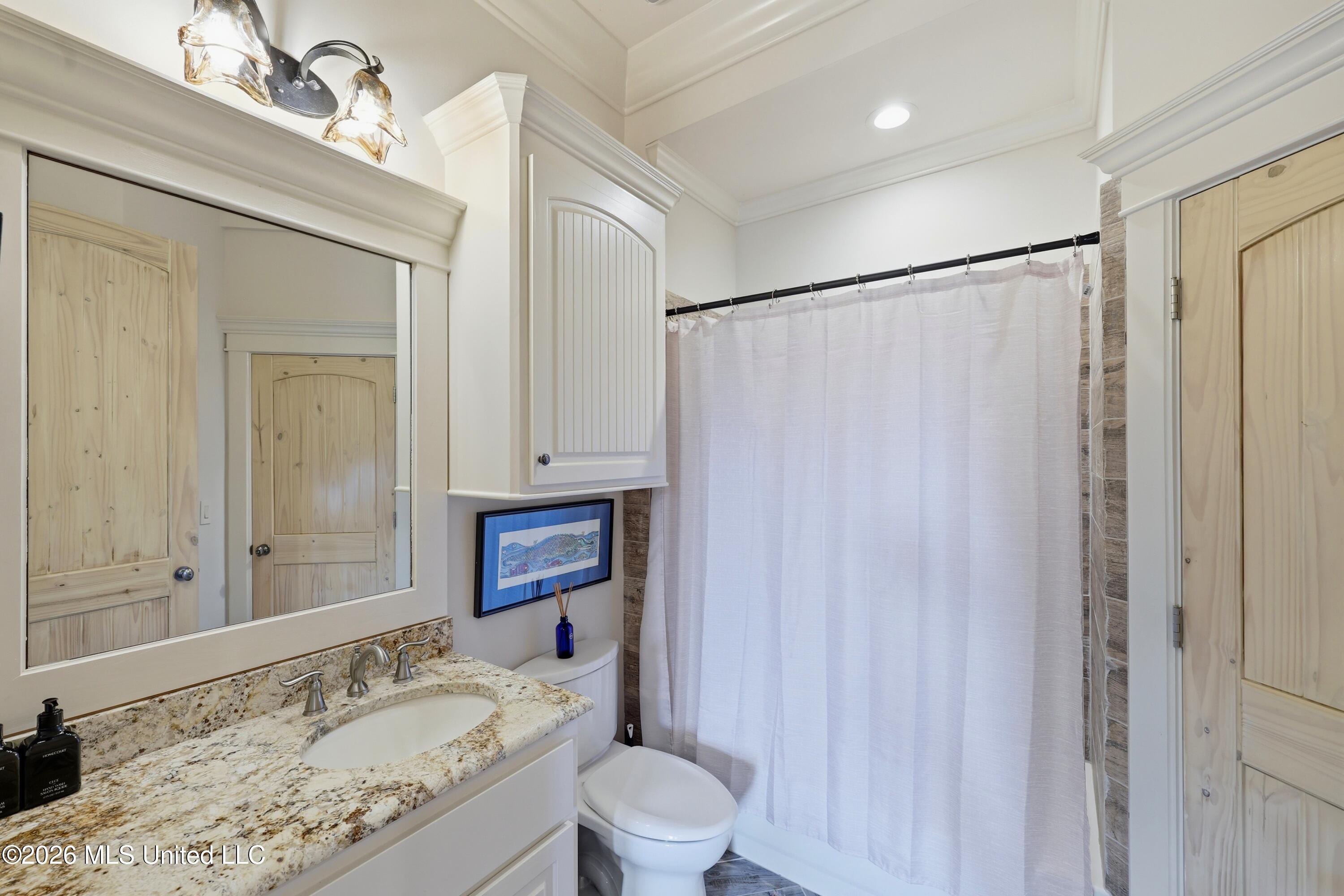 104 Chantry Lane Property Photo 38