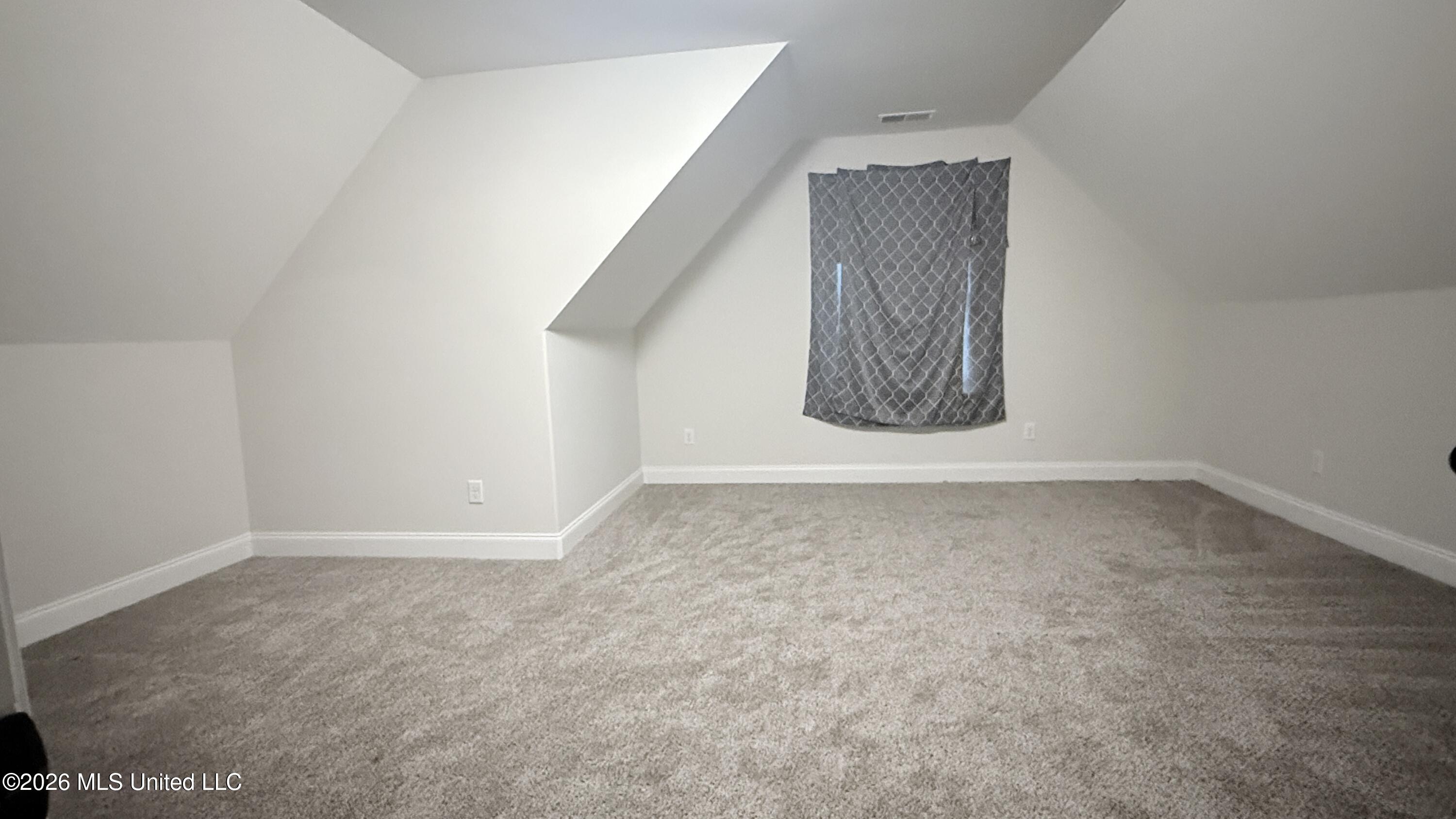 4968 Witt Cove Property Photo 6