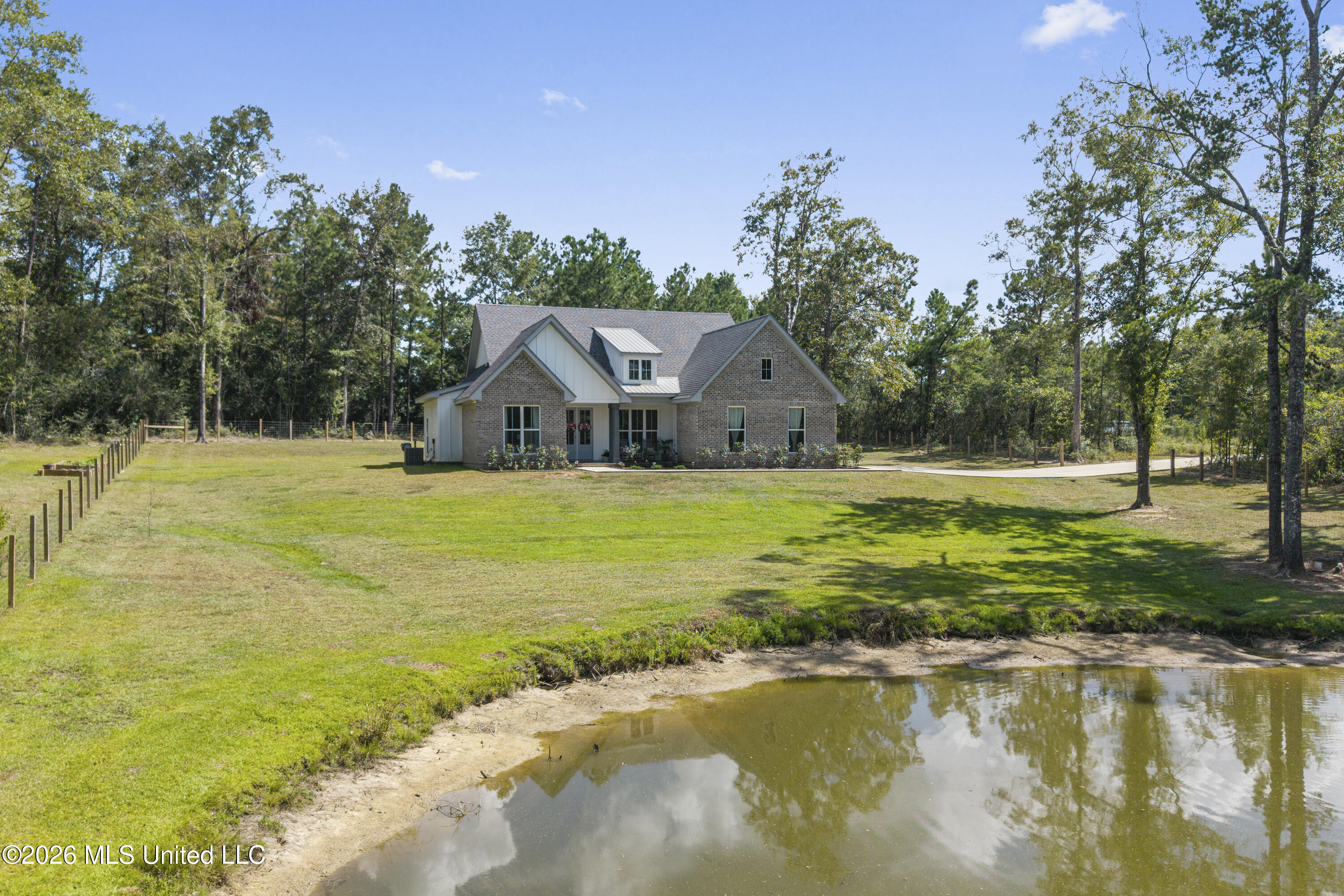 9 Stone Forrest Trail Property Photo 56
