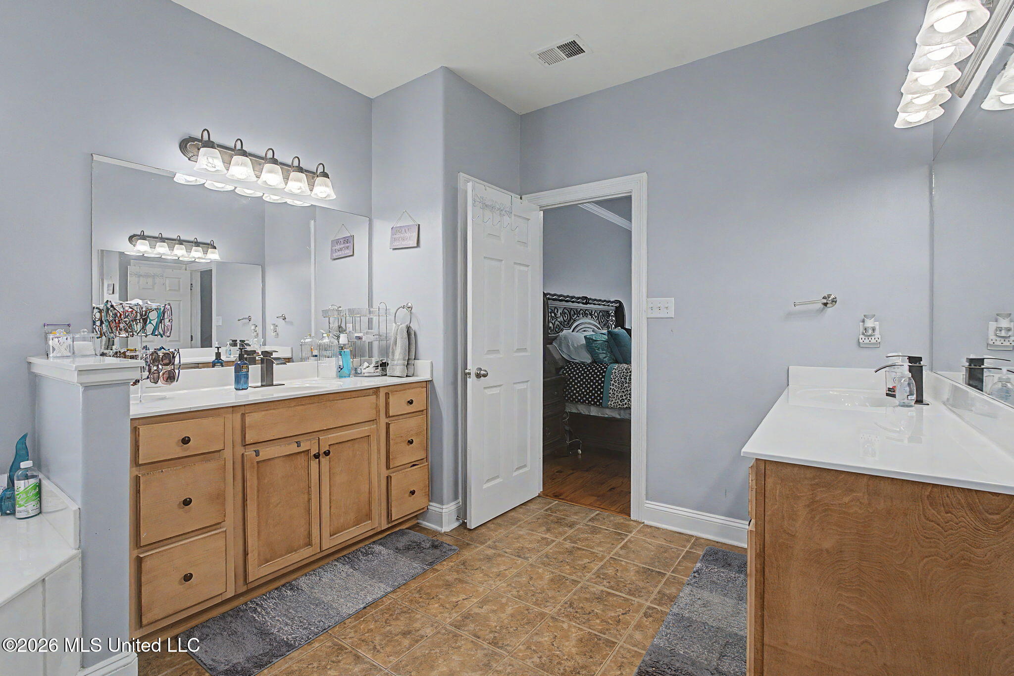 6459 Carson Drive Property Photo 26