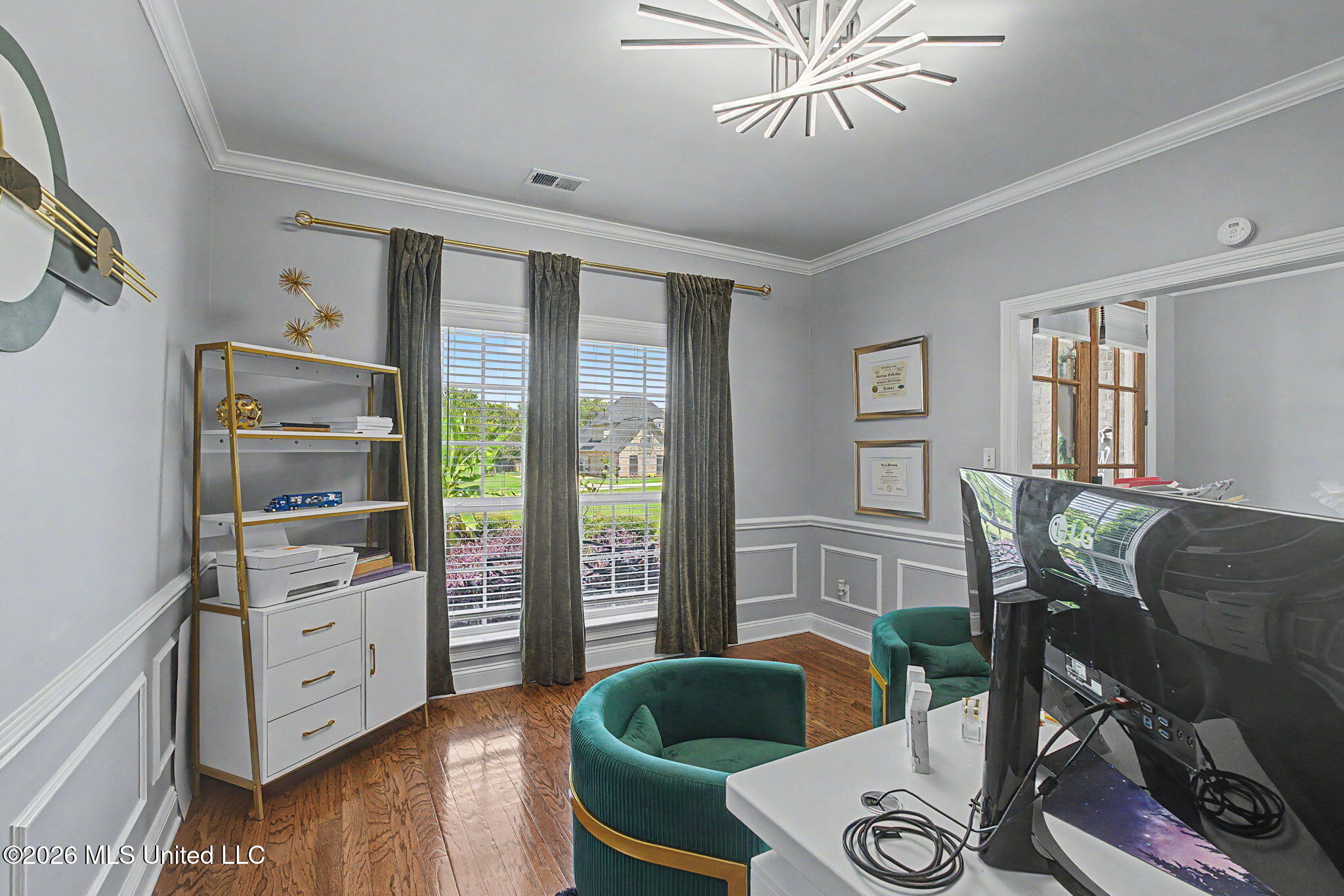 6459 Carson Drive Property Photo 28