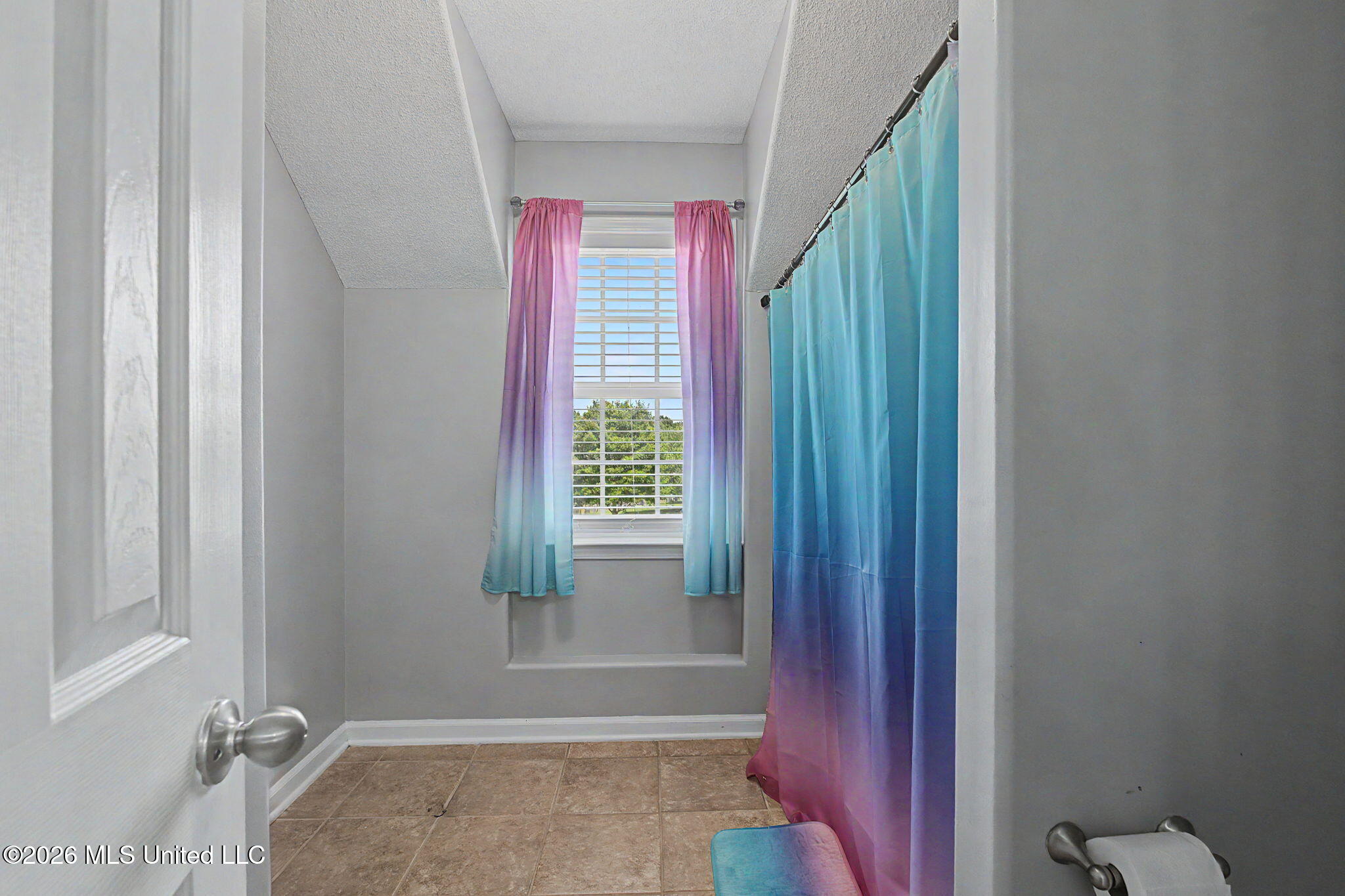 6459 Carson Drive Property Photo 36