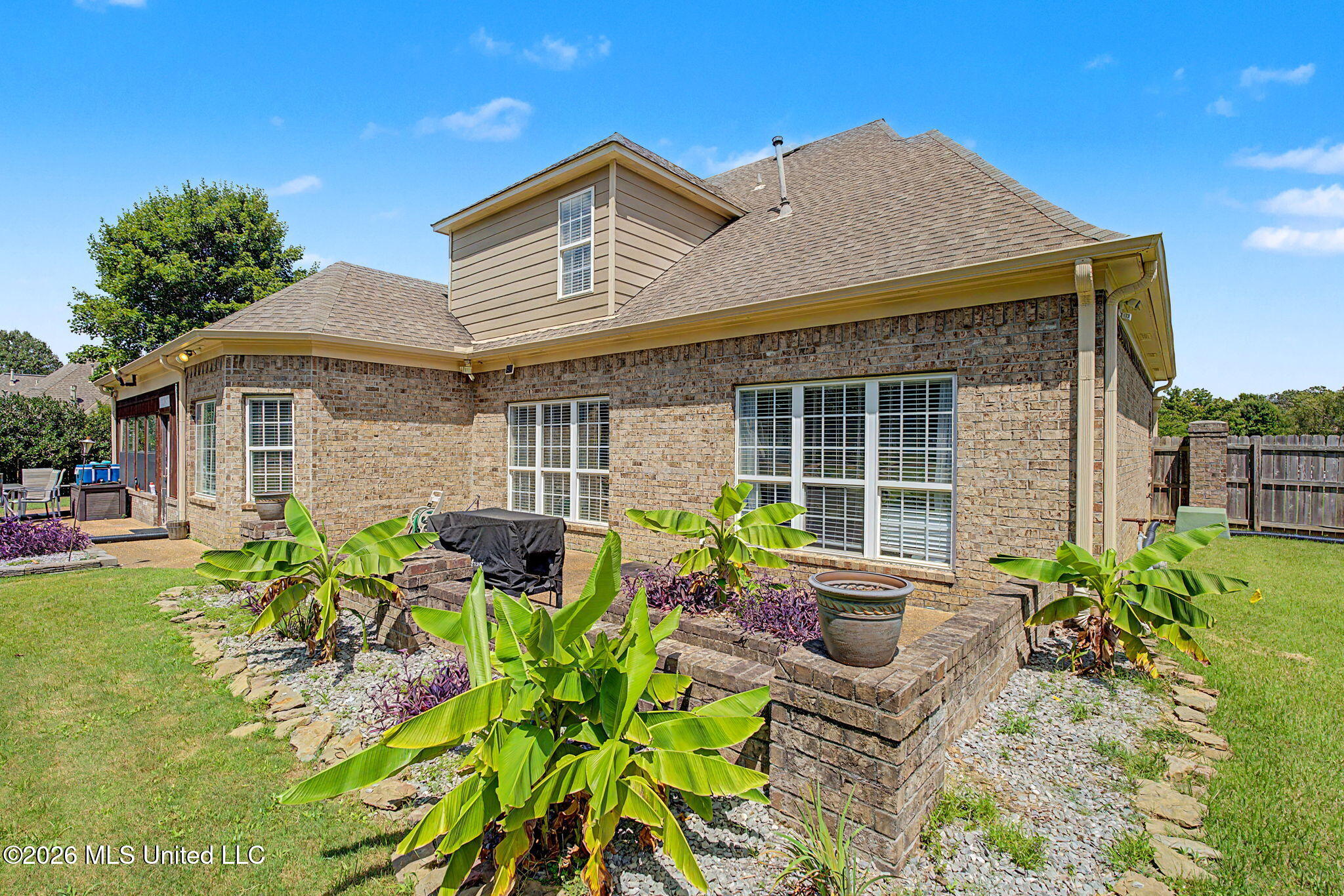 6459 Carson Drive Property Photo 44