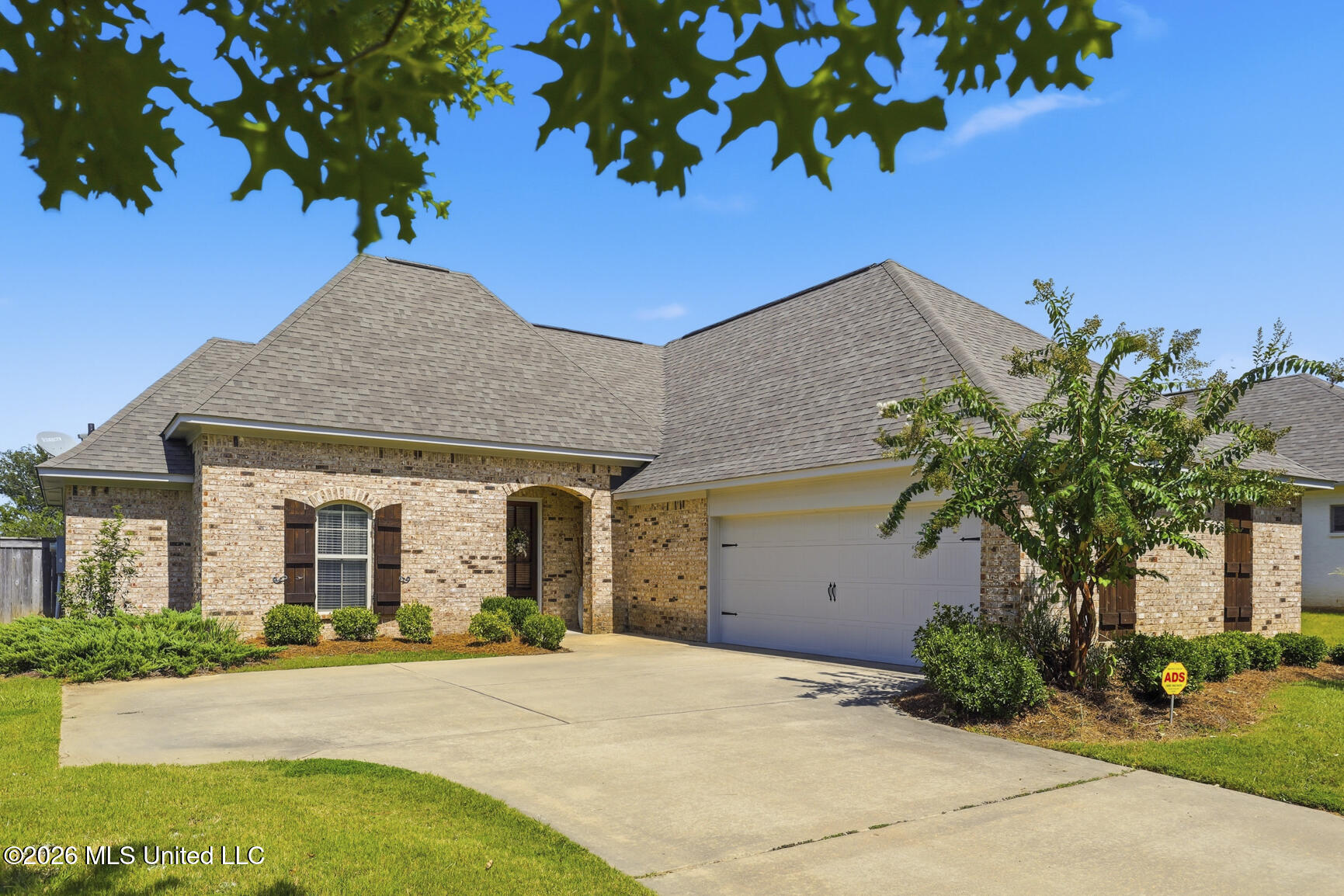 137 Hampton Ridge Property Photo 1
