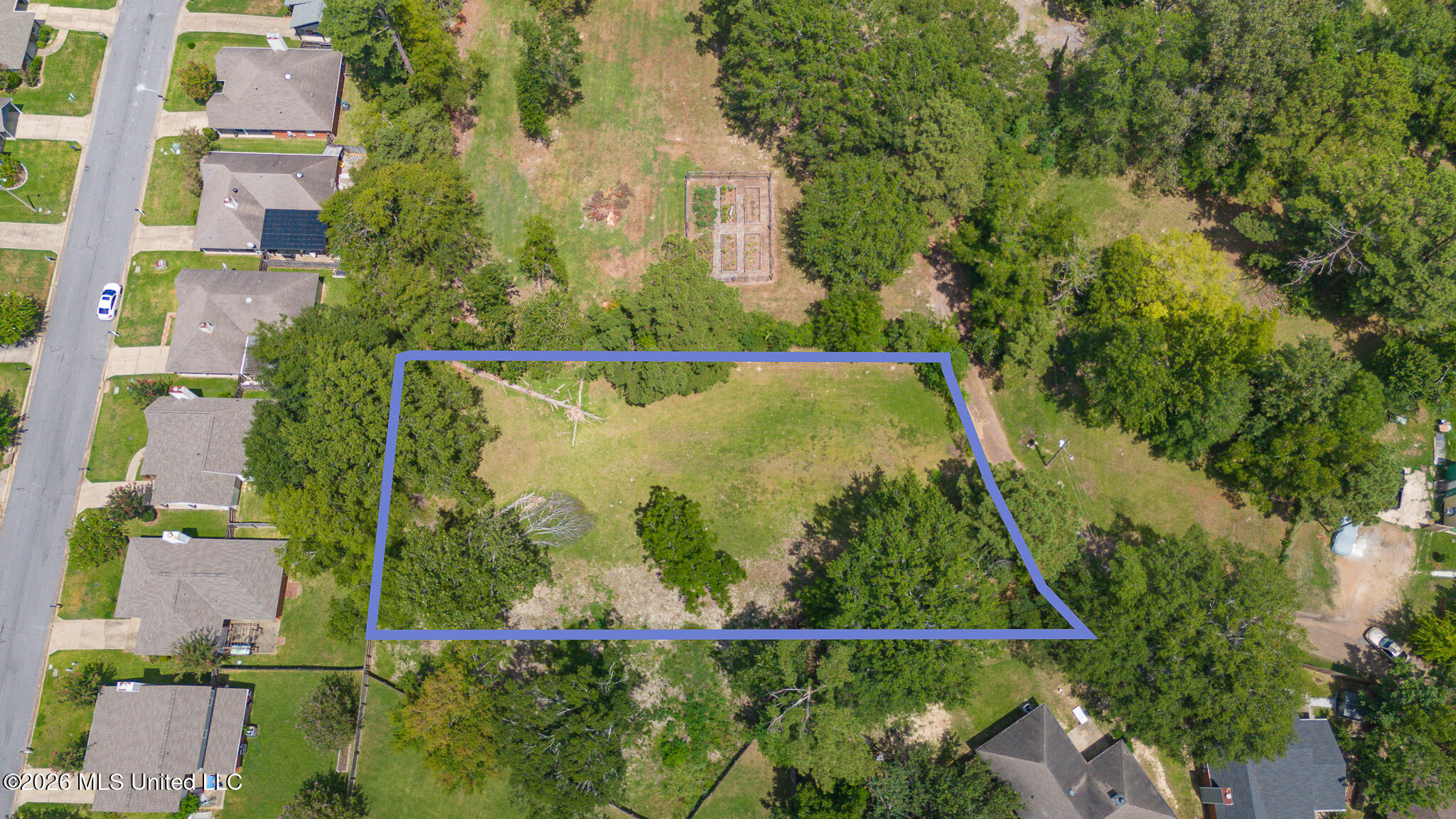 Woody Drive Property Photo 4