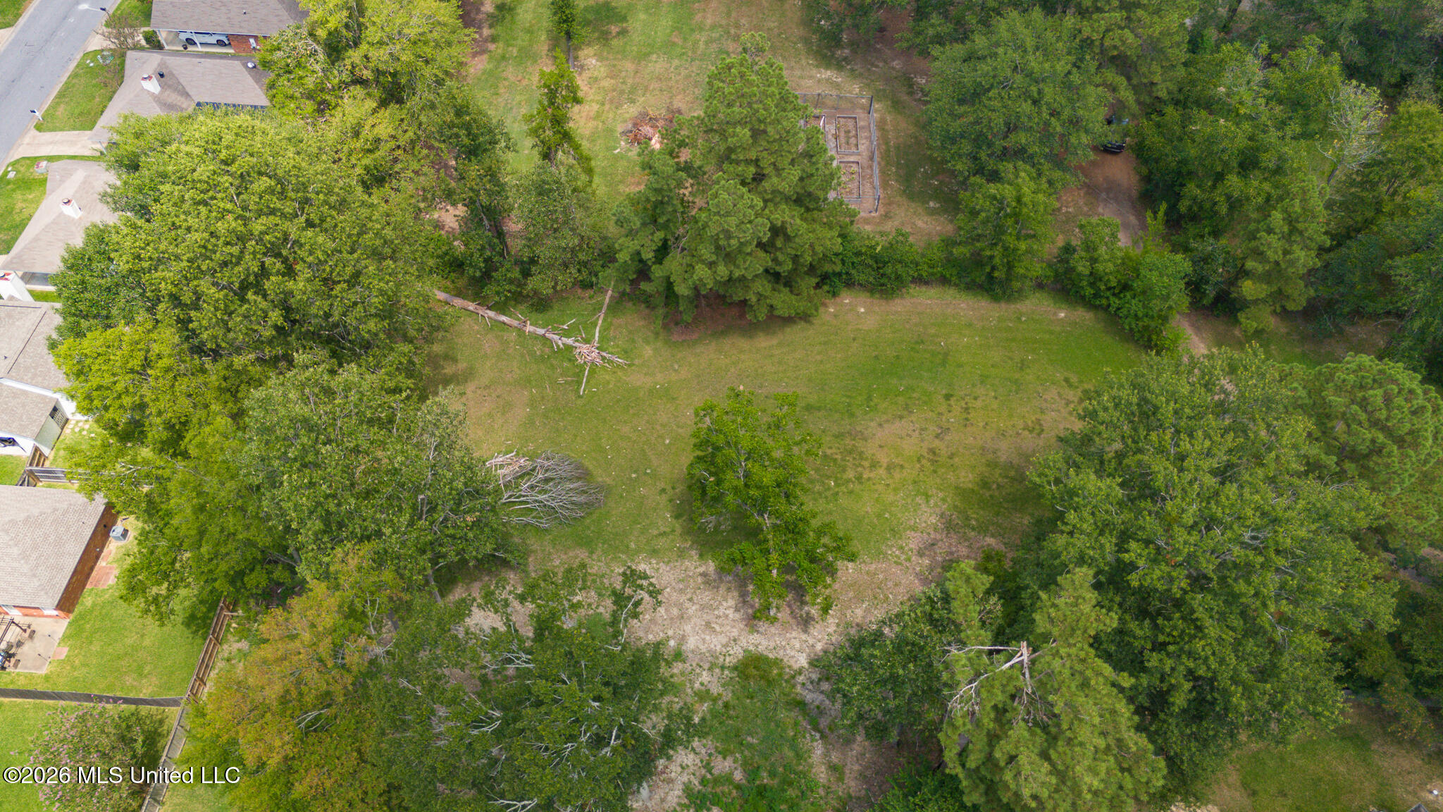 Woody Drive Property Photo 13
