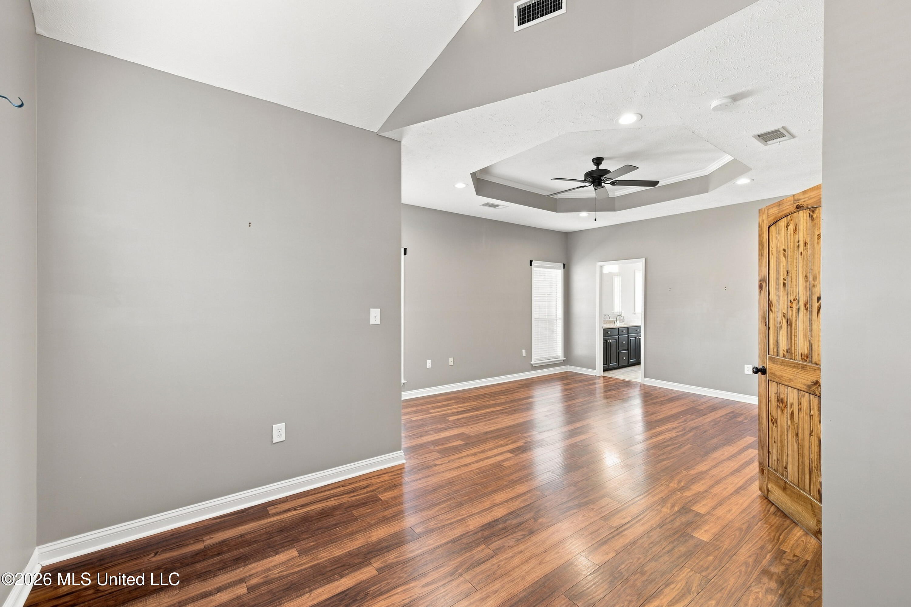 102 Spring Valley Drive Property Photo 21
