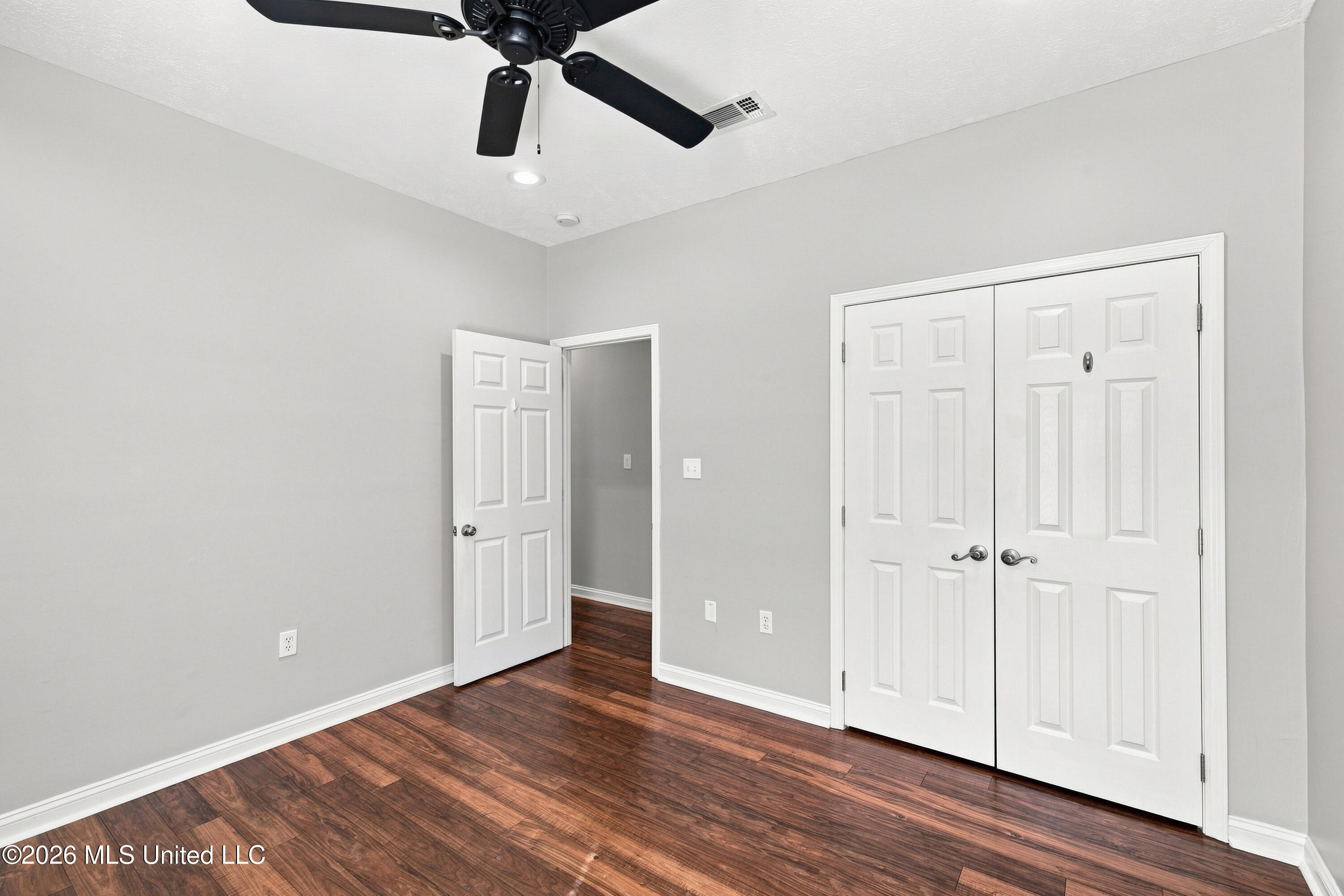 102 Spring Valley Drive Property Photo 27