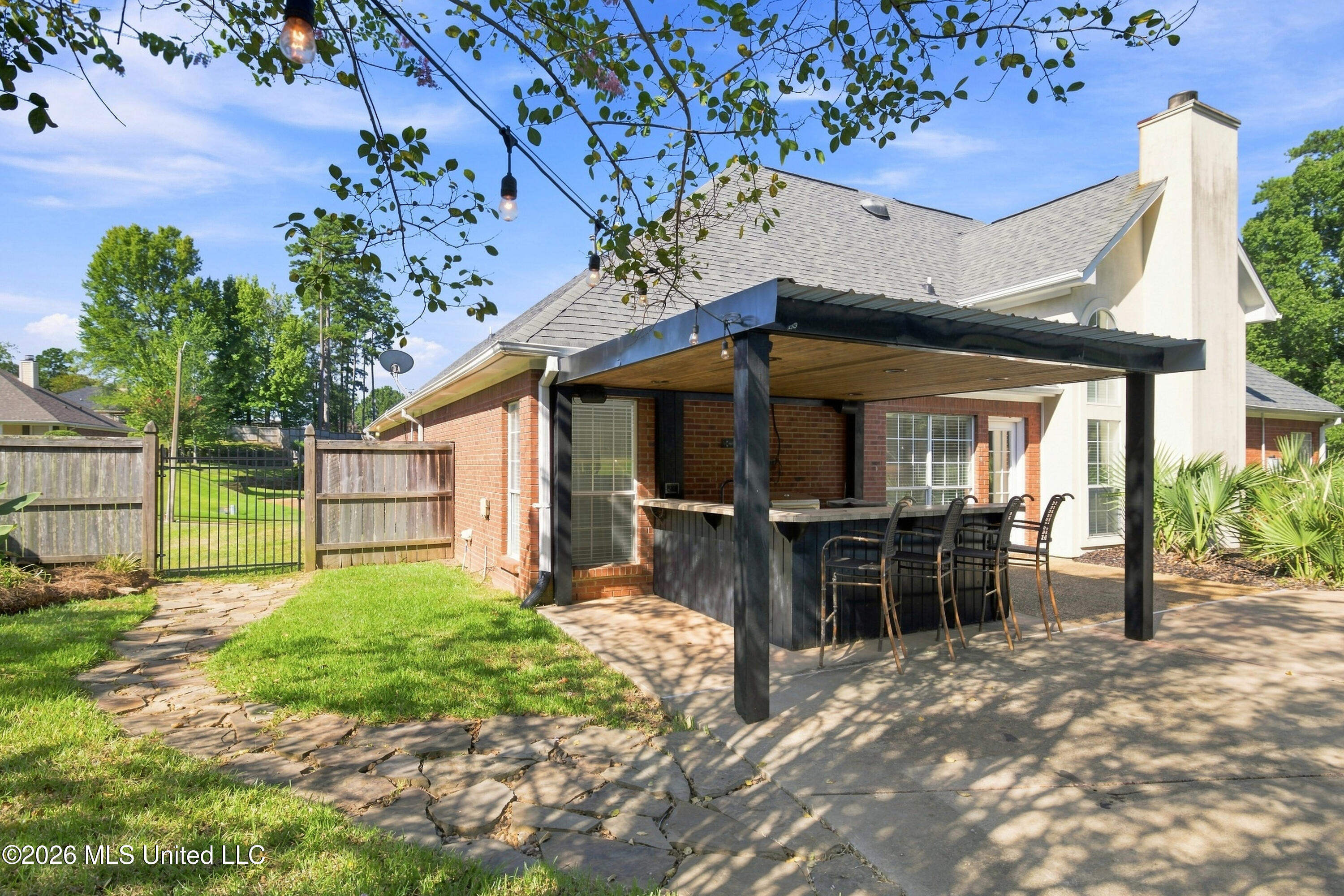 102 Spring Valley Drive Property Photo 33