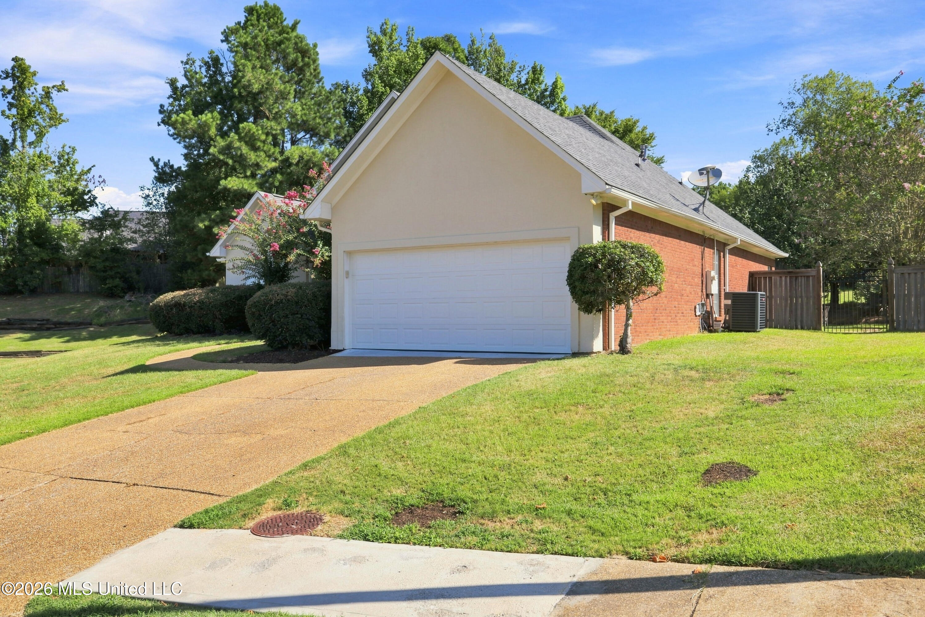 102 Spring Valley Drive Property Photo 37