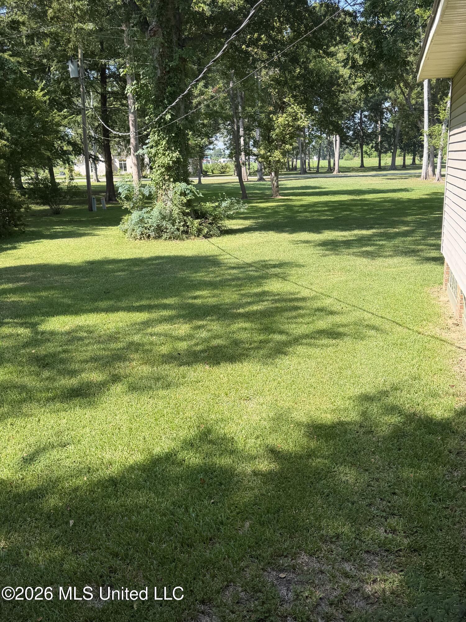 1206 Concordia Avenue Property Photo 4