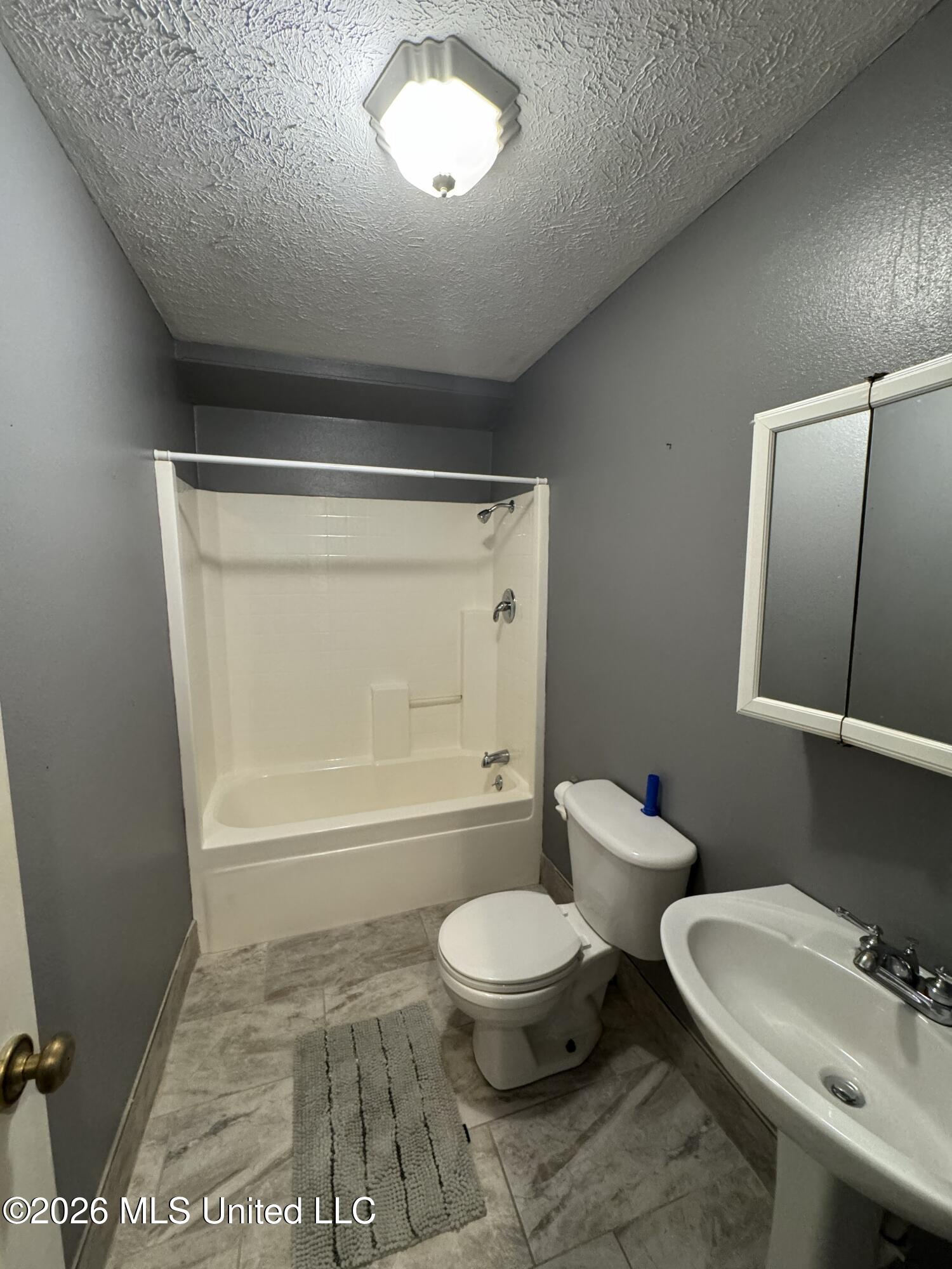 68 Dummy Line Road Property Photo 28