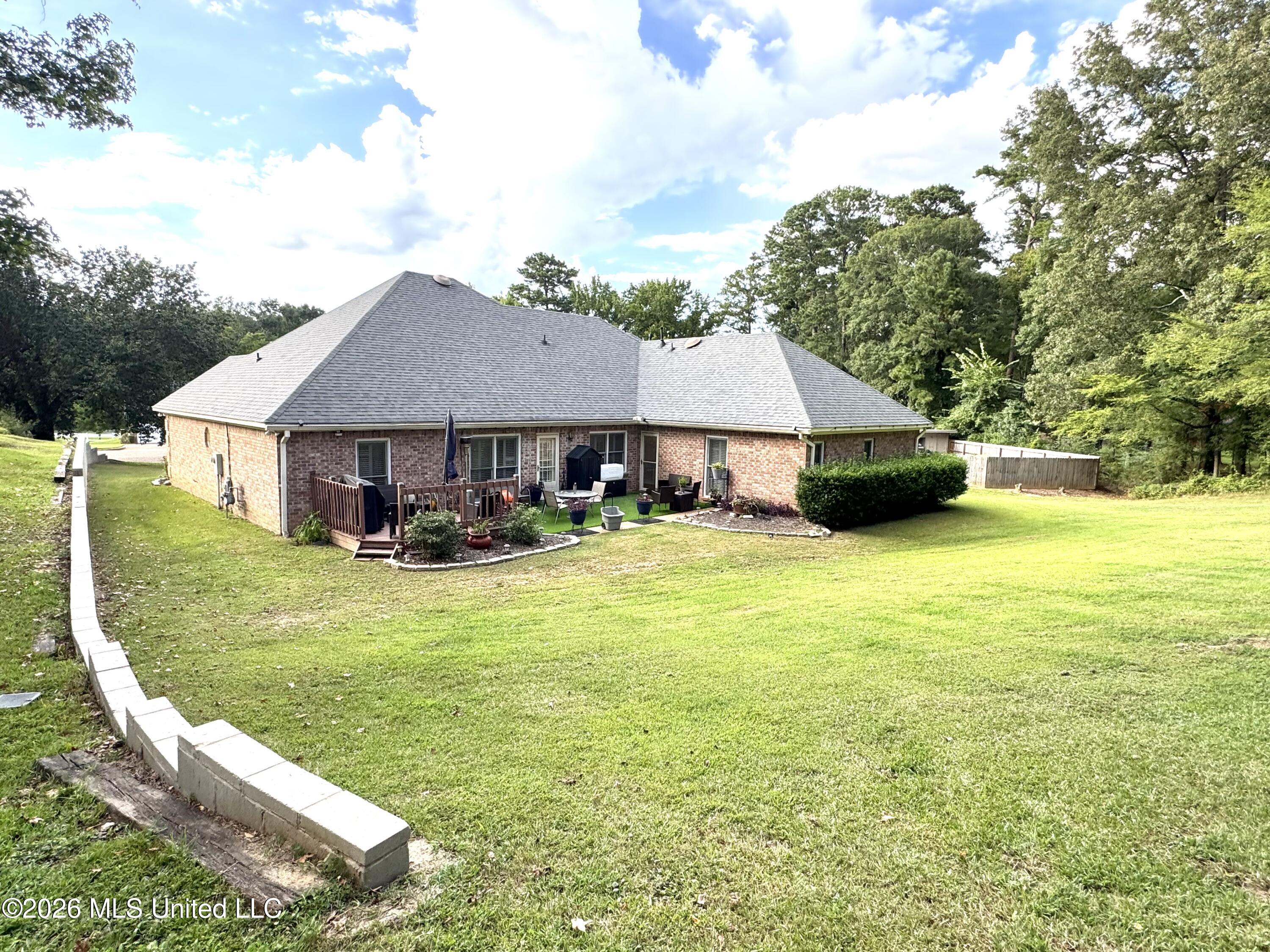 101 Ingle Nook Property Photo 41