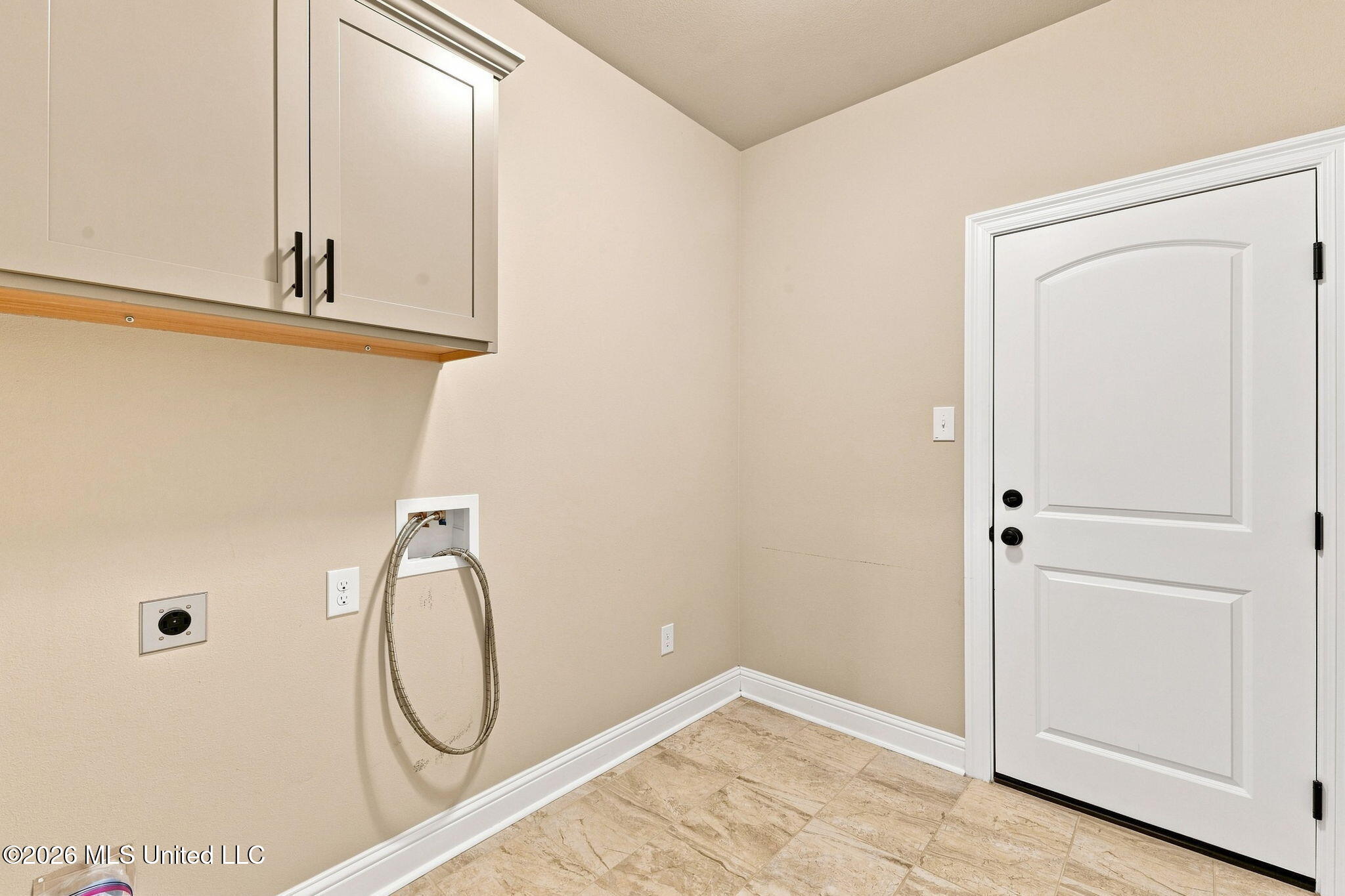 14192 Ursuline Drive Property Photo 23