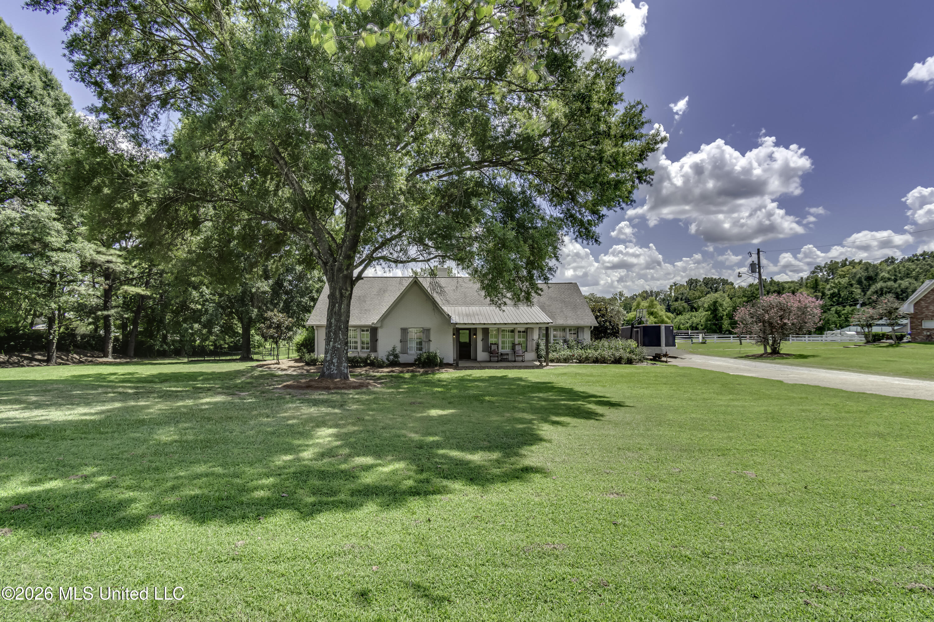 107 Germantown Road Property Photo 3