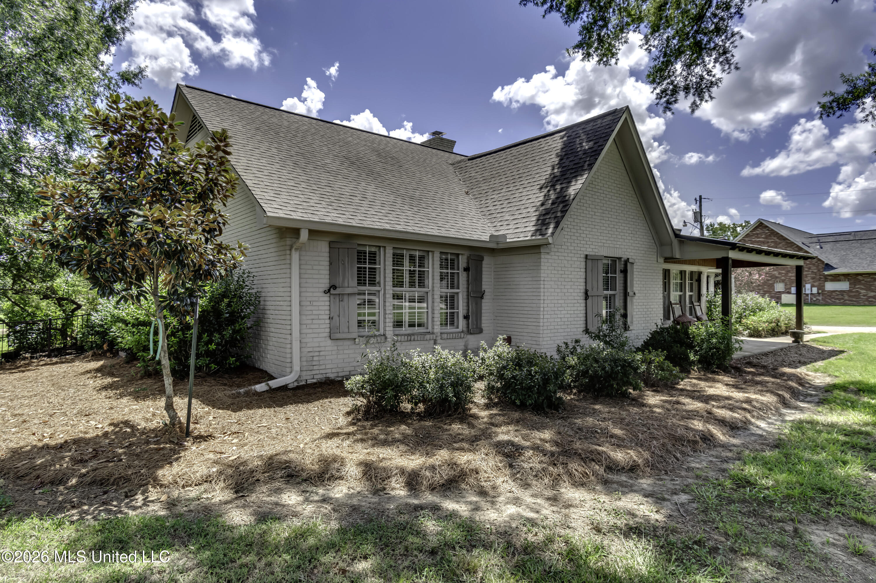 107 Germantown Road Property Photo 4