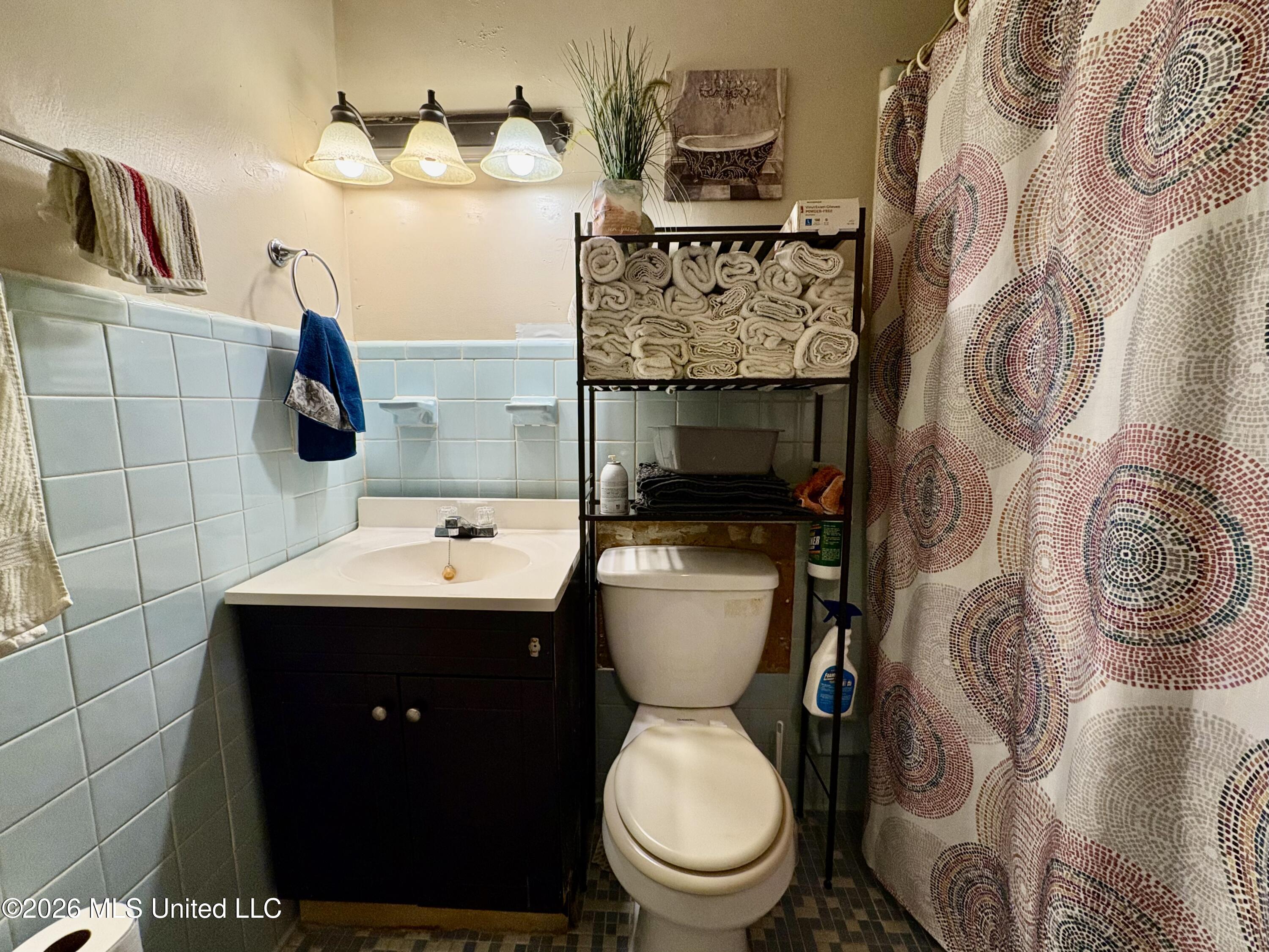 111 Moonmist Drive Property Photo 7