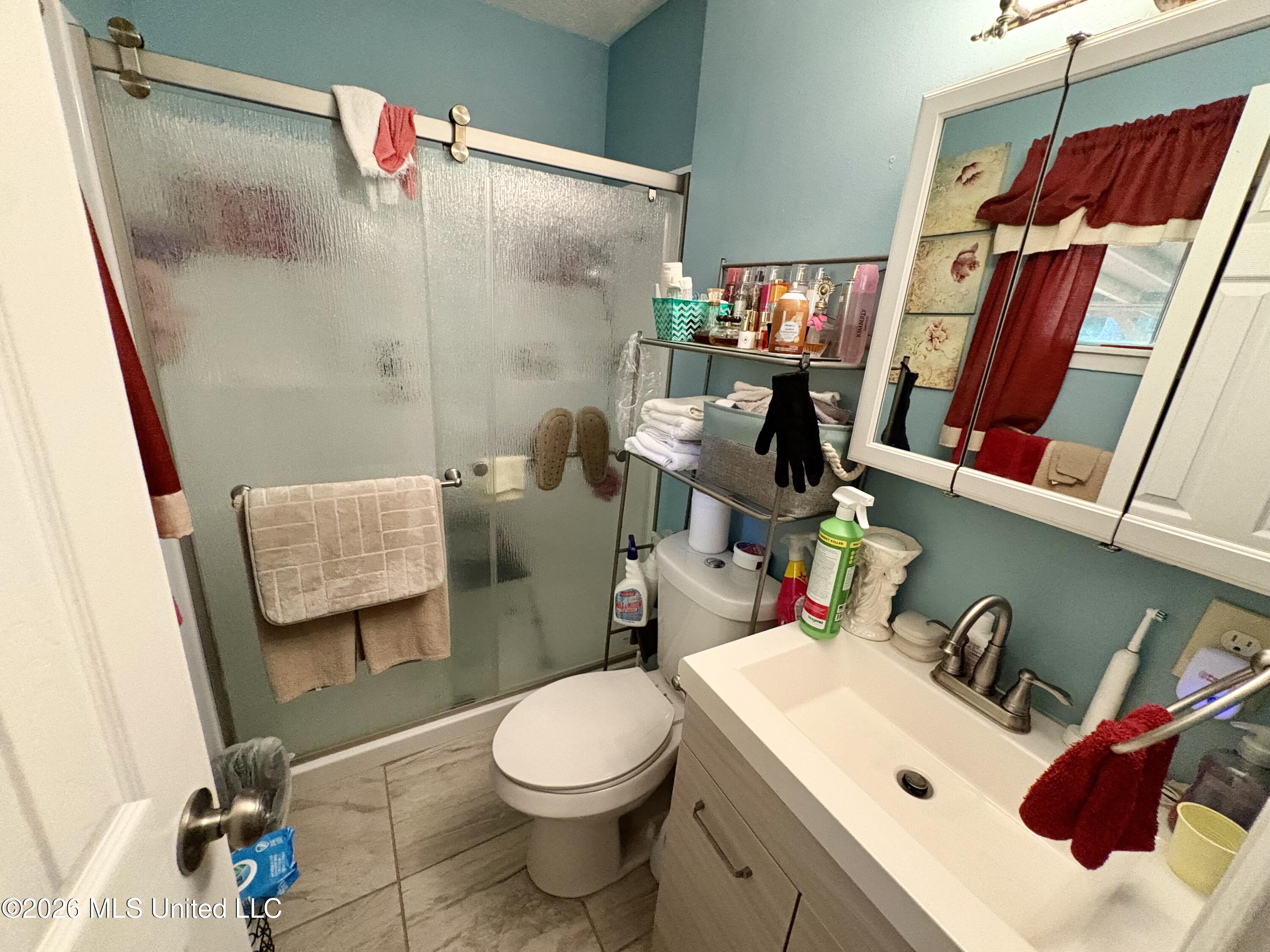 111 Moonmist Drive Property Photo 10