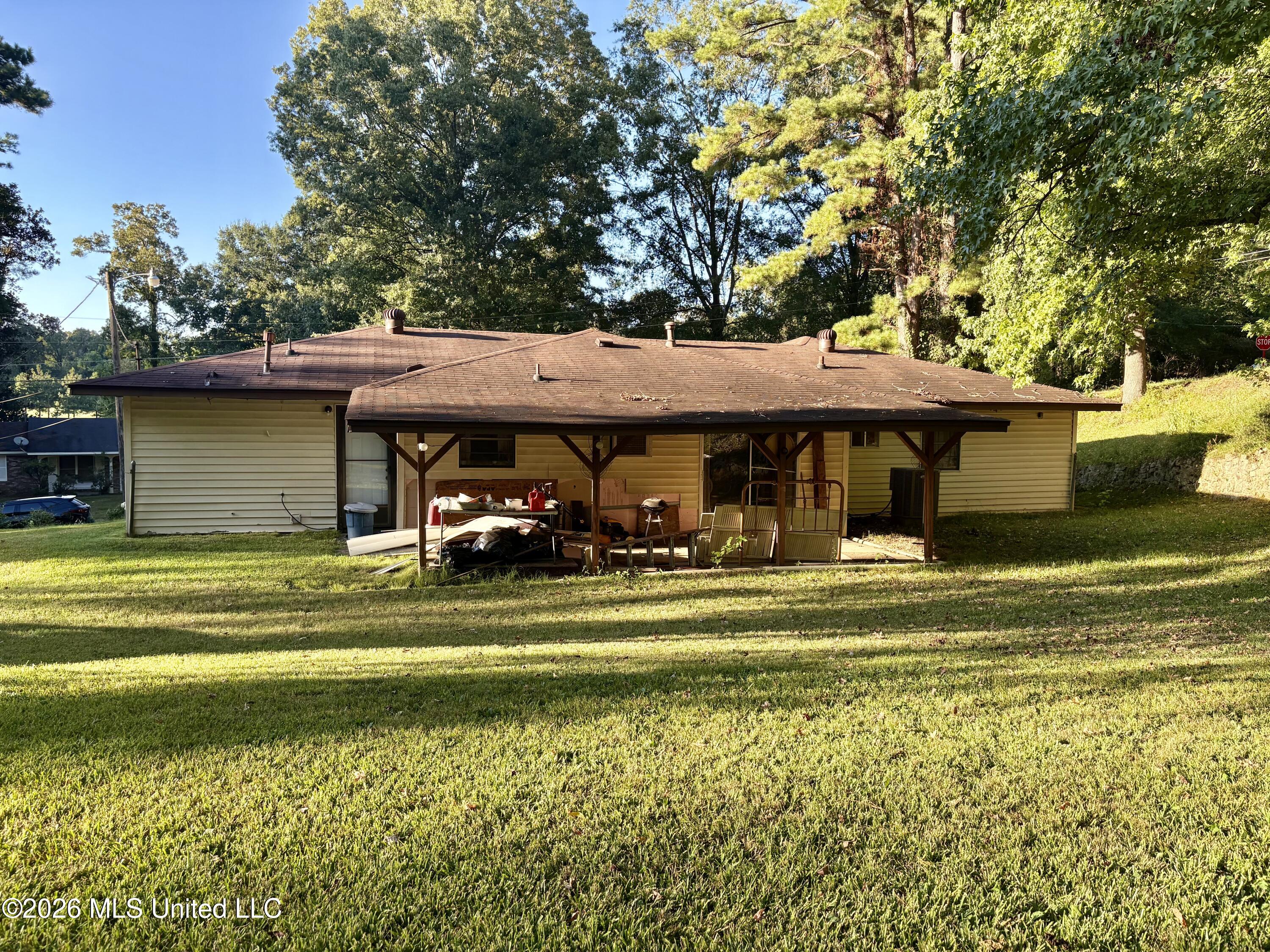 111 Moonmist Drive Property Photo 21