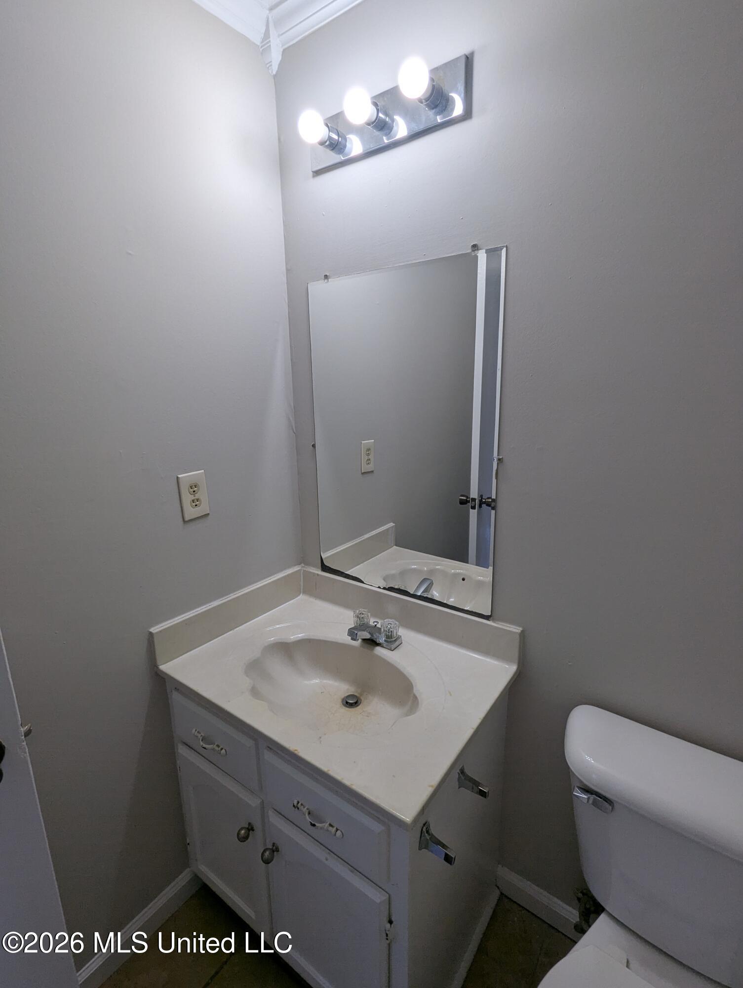 3815 Shadow Oaks Parkway Property Photo 9