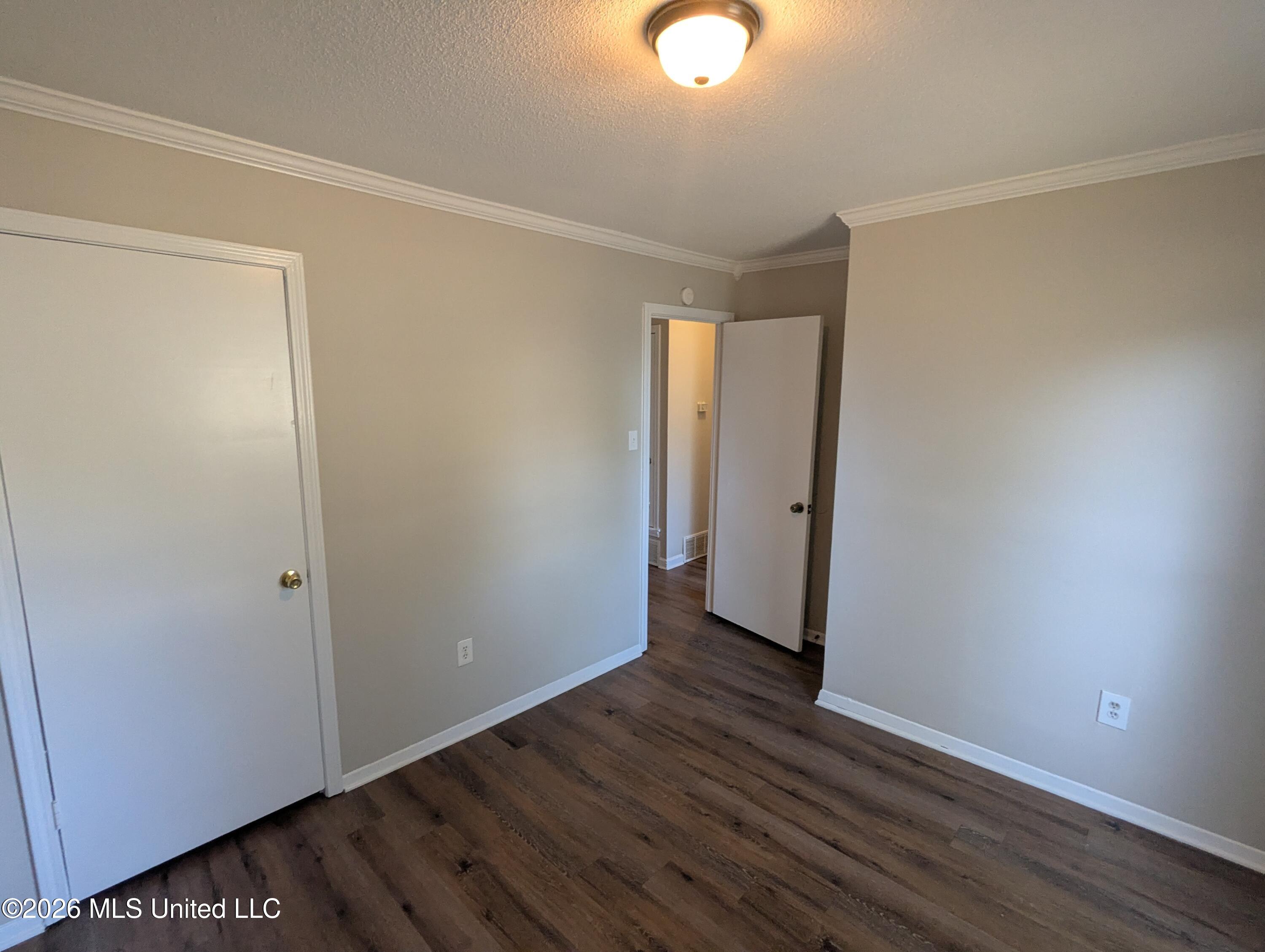3815 Shadow Oaks Parkway Property Photo 11