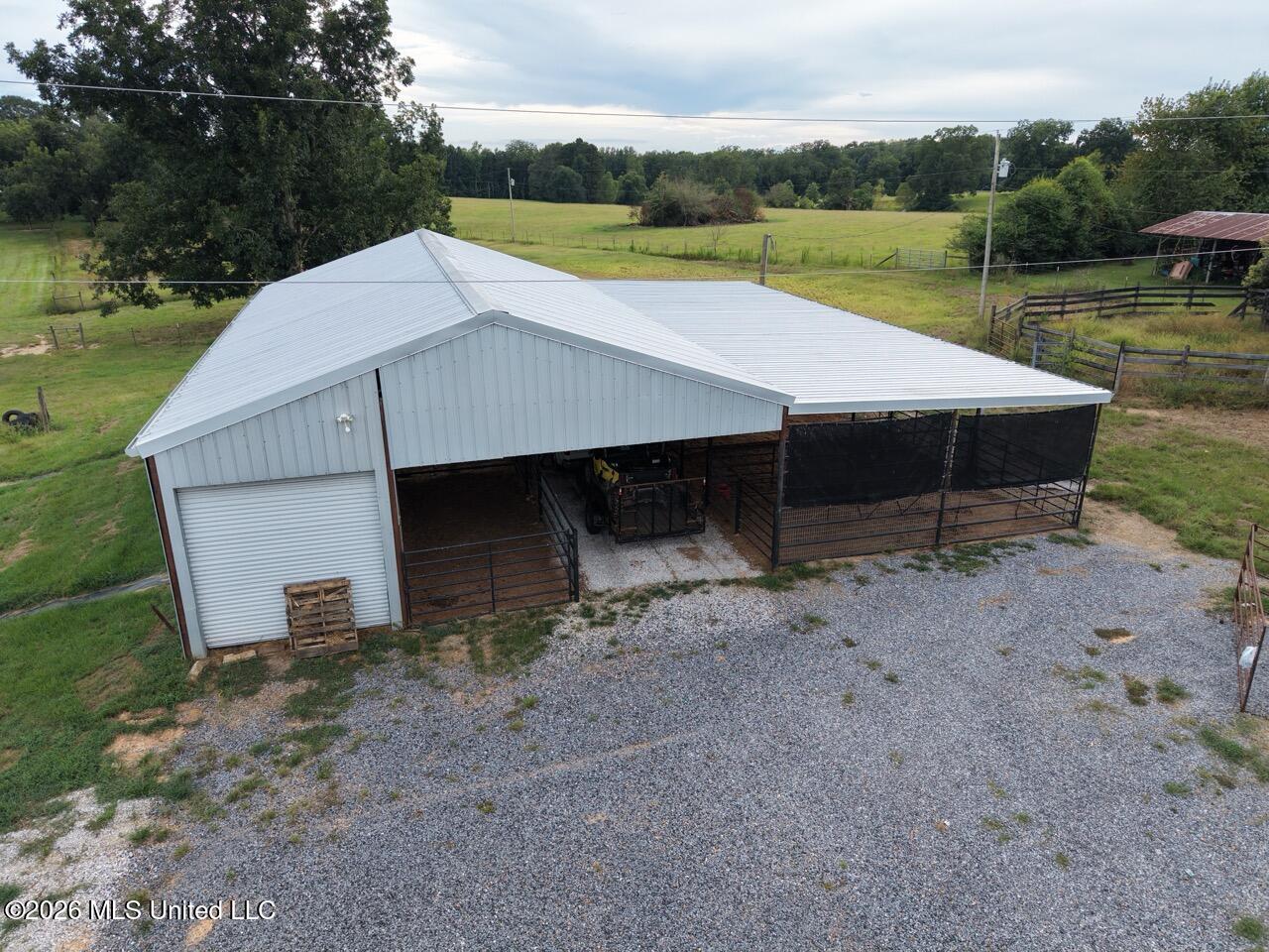 8007 Old Highway 24 Property Photo 8
