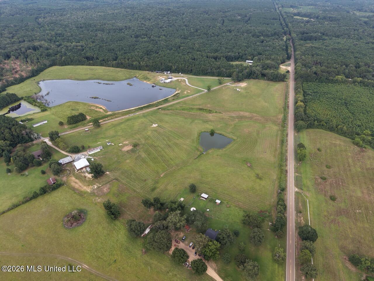 8007 Old Highway 24 Property Photo 13
