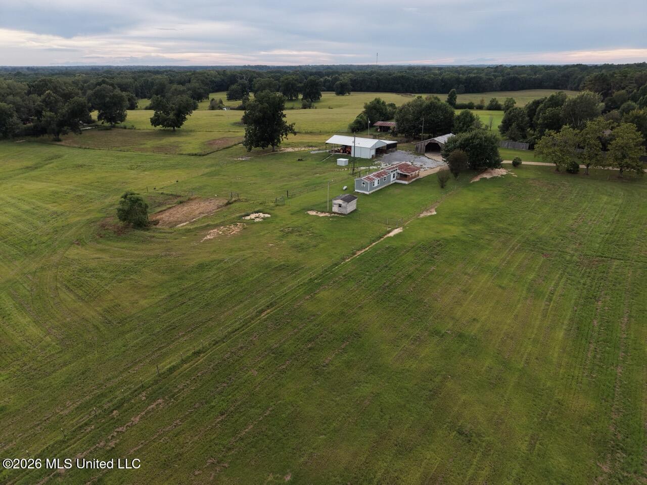 8007 Old Highway 24 Property Photo 19