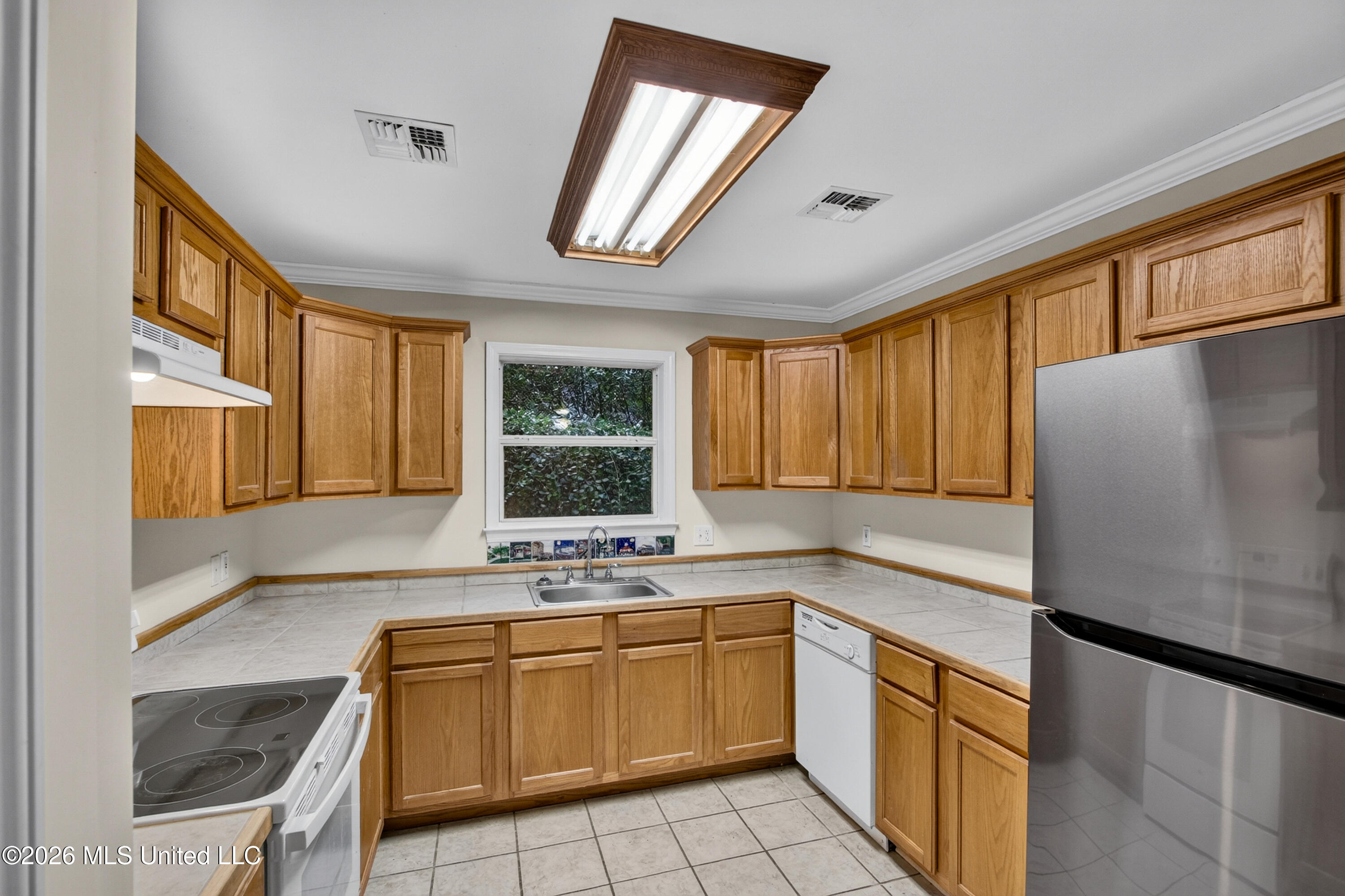 958 Pono Place Property Photo 7