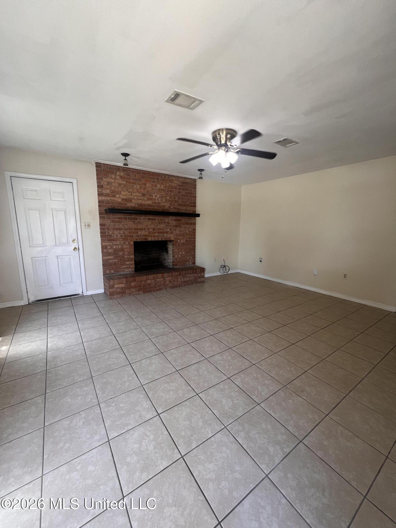 19224 Pineville Road Property Photo 4