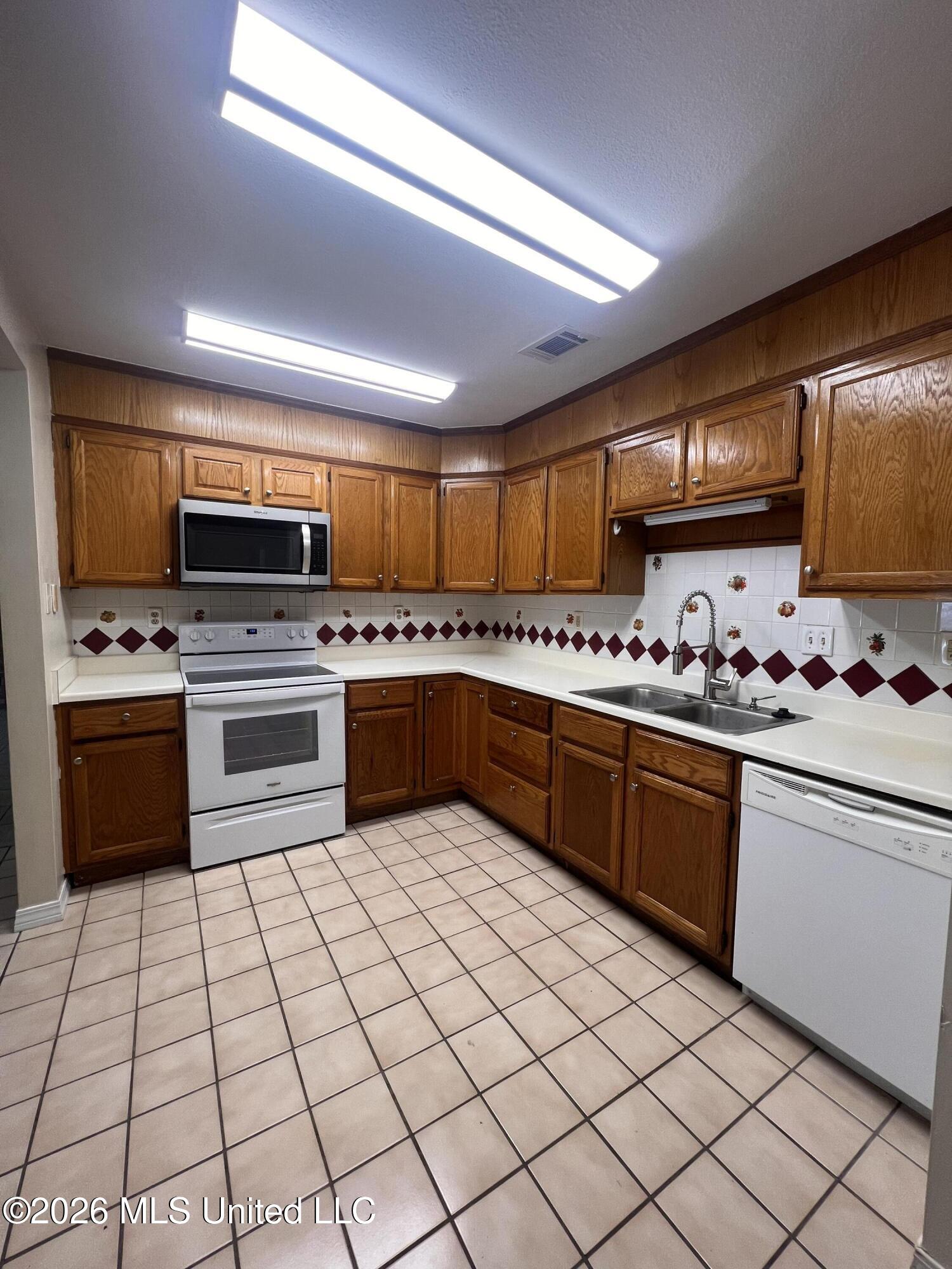 19224 Pineville Road Property Photo 8