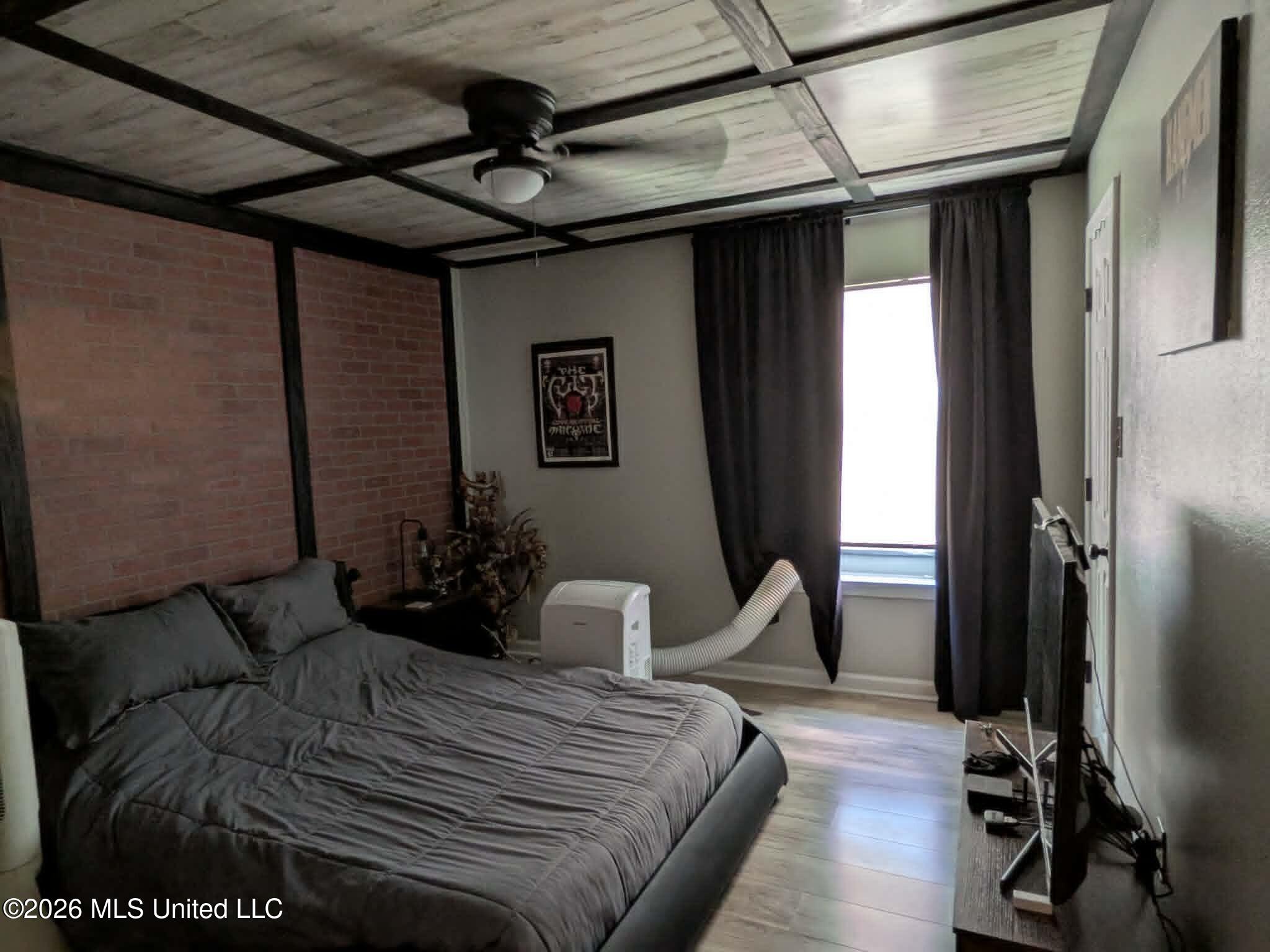 245 Mc Donnell Avenue Property Photo 12