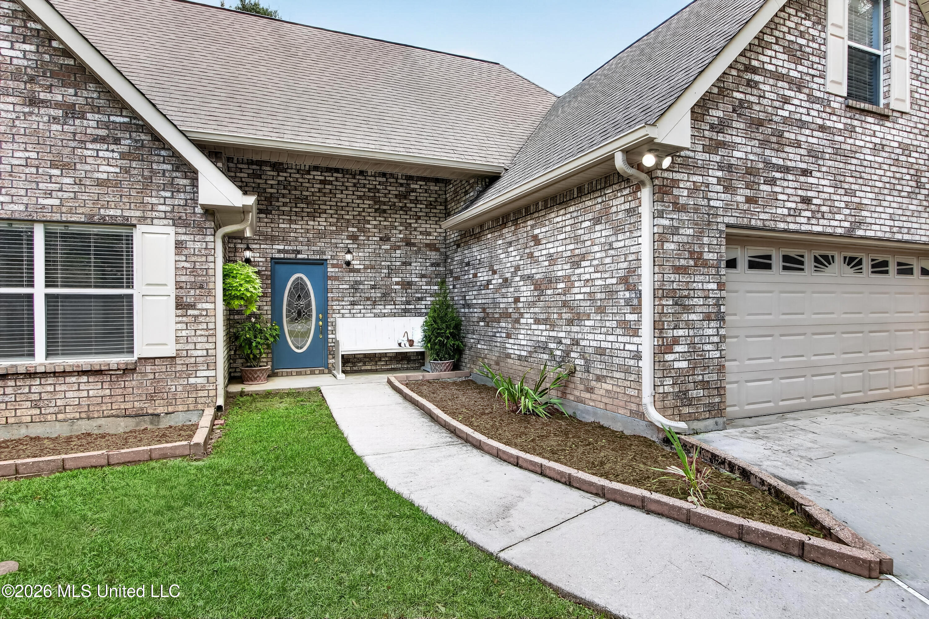 846 Kipona Court Property Photo 45
