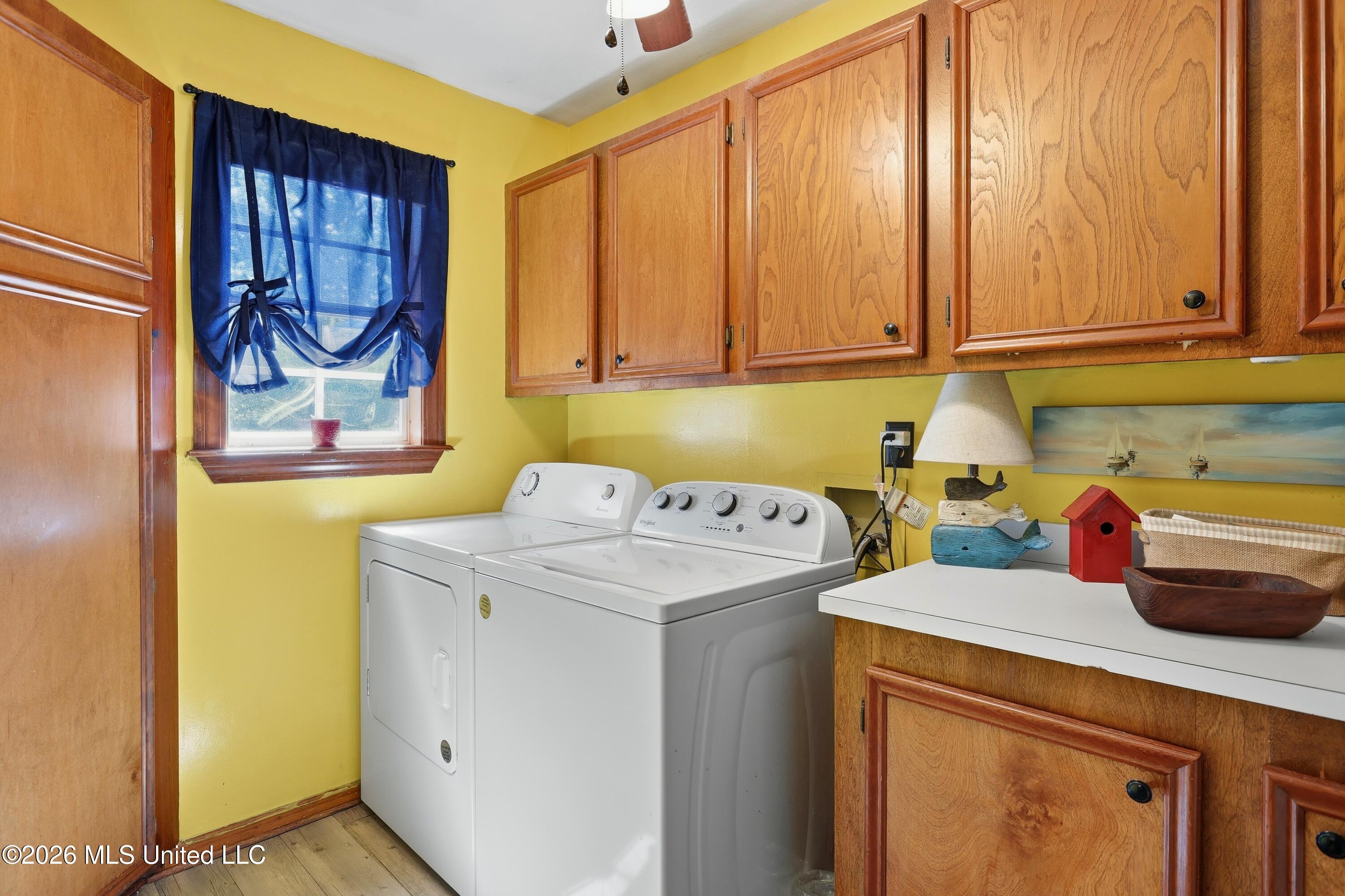305 Mockingbird Lane Property Photo 13