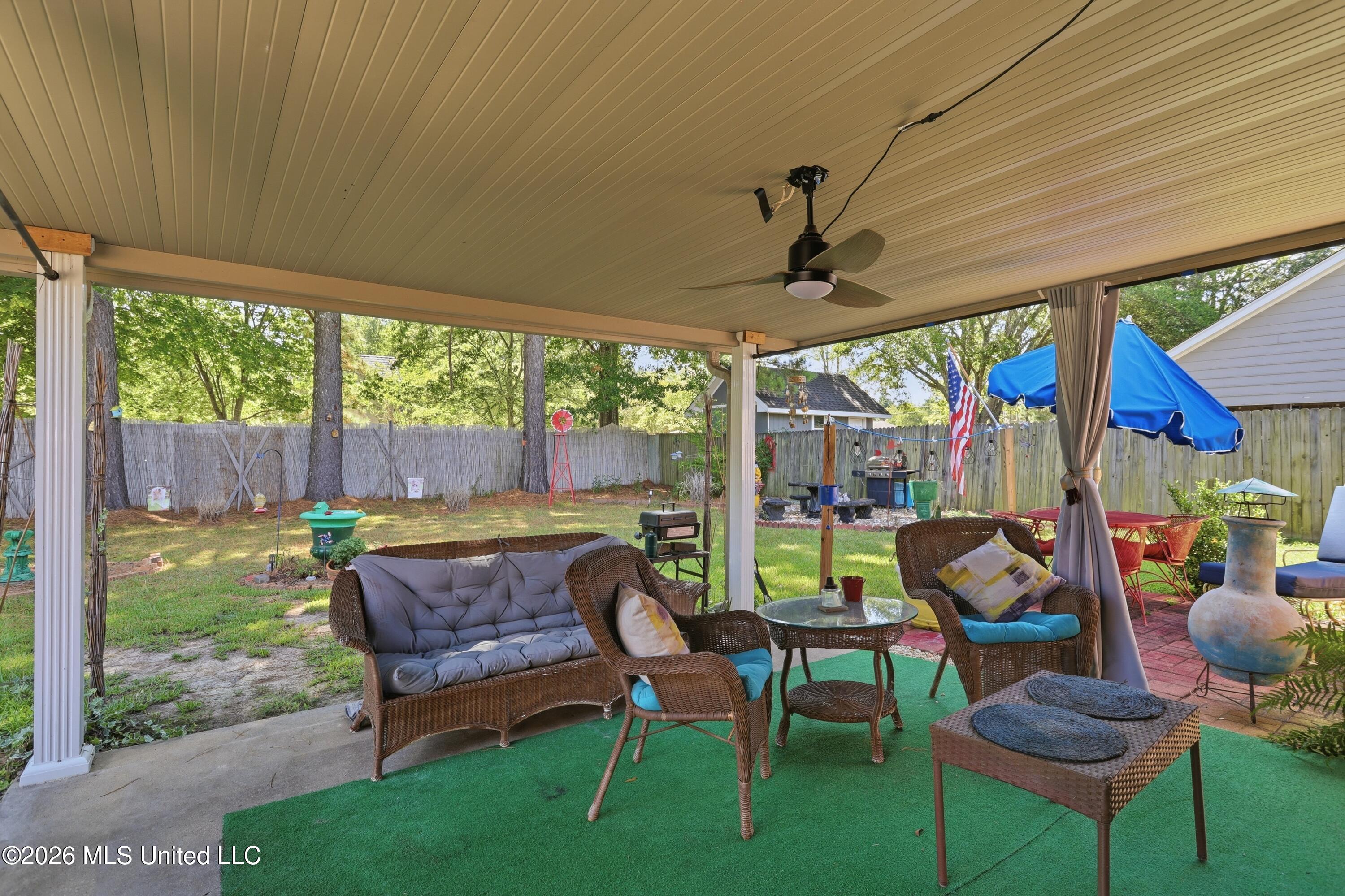 305 Mockingbird Lane Property Photo 19