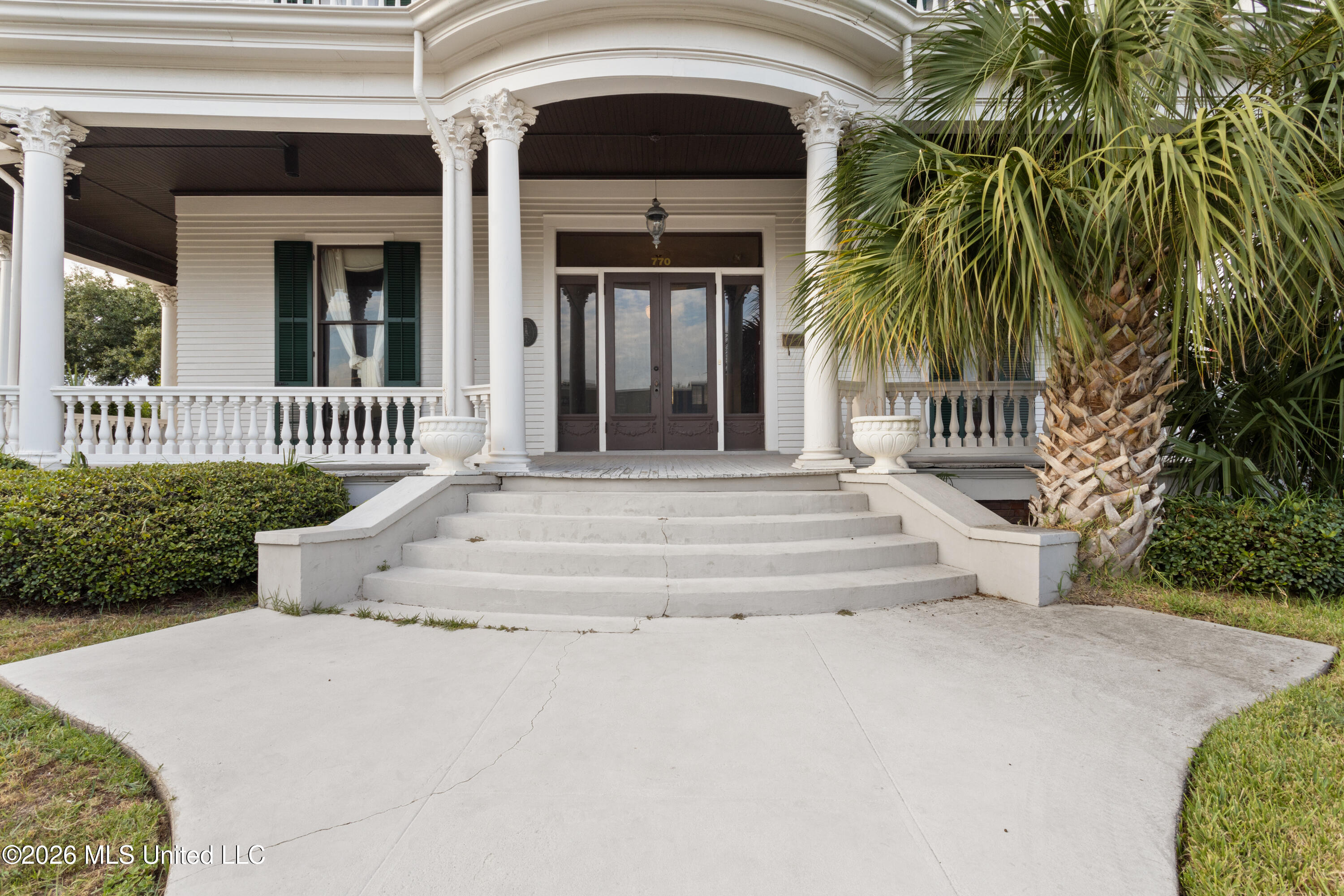 770 Jackson Street Property Photo 2