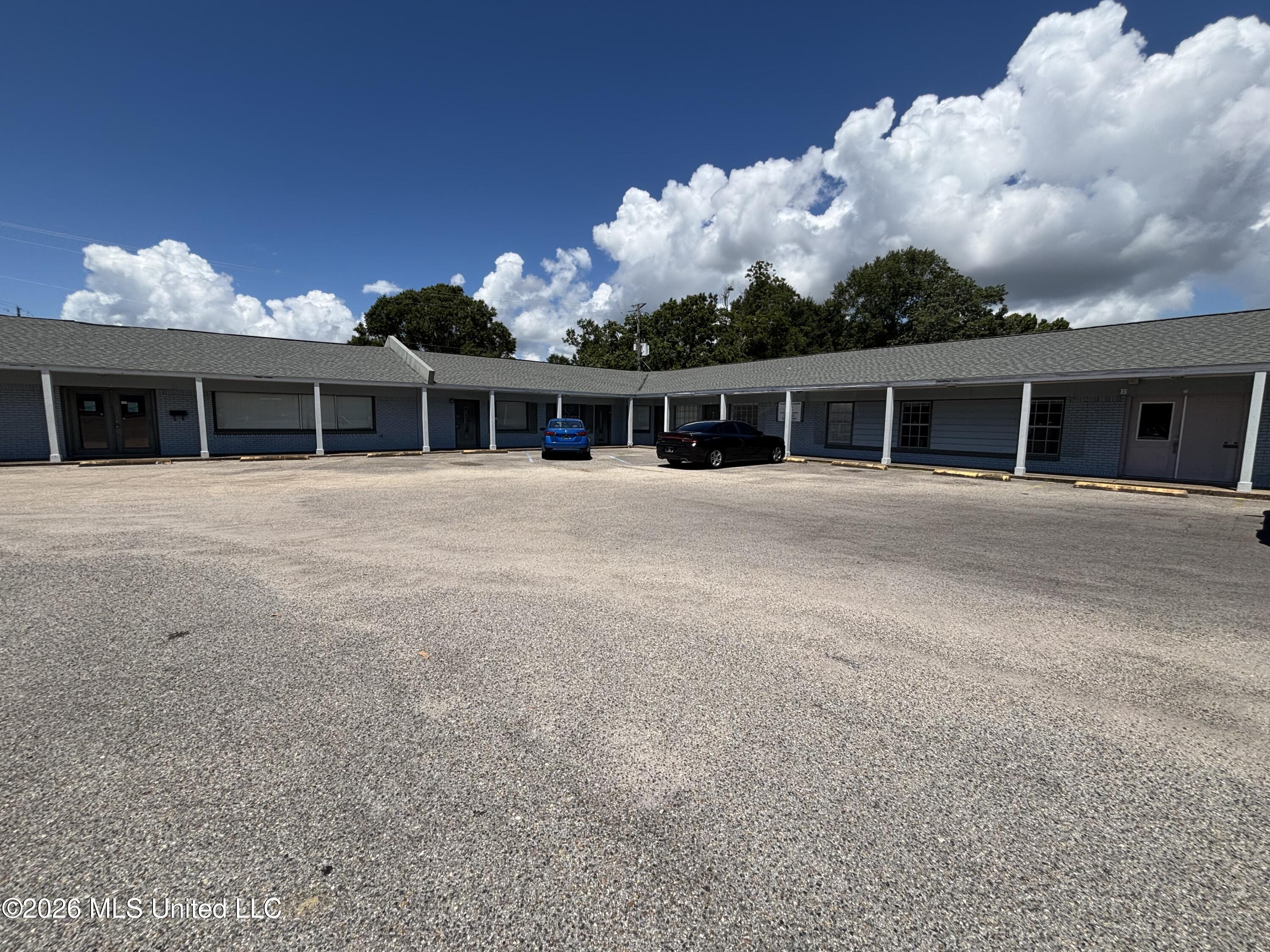 1900 Pass Road Property Photo 1