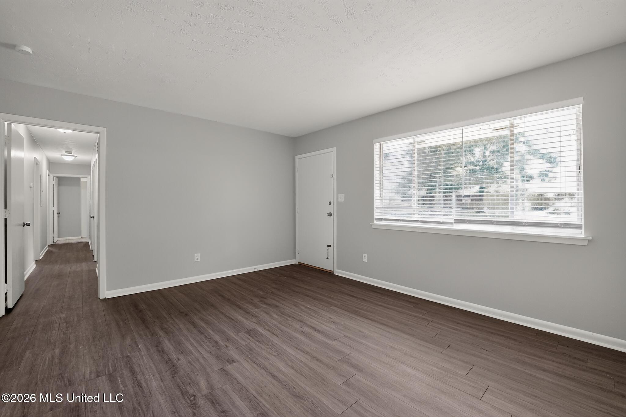 5305 Keele Street Property Photo 3