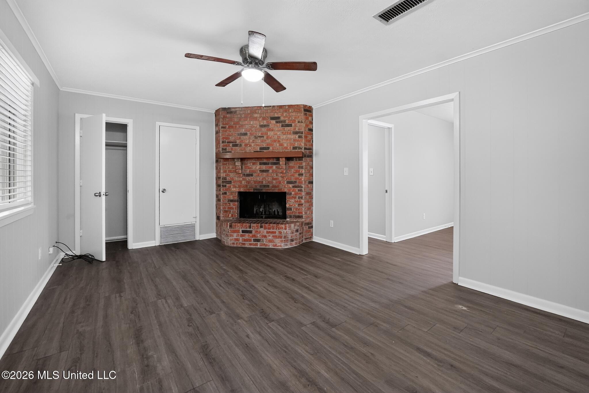 5305 Keele Street Property Photo 5