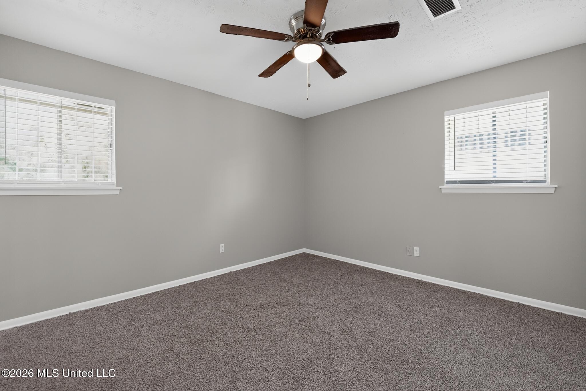 5305 Keele Street Property Photo 15